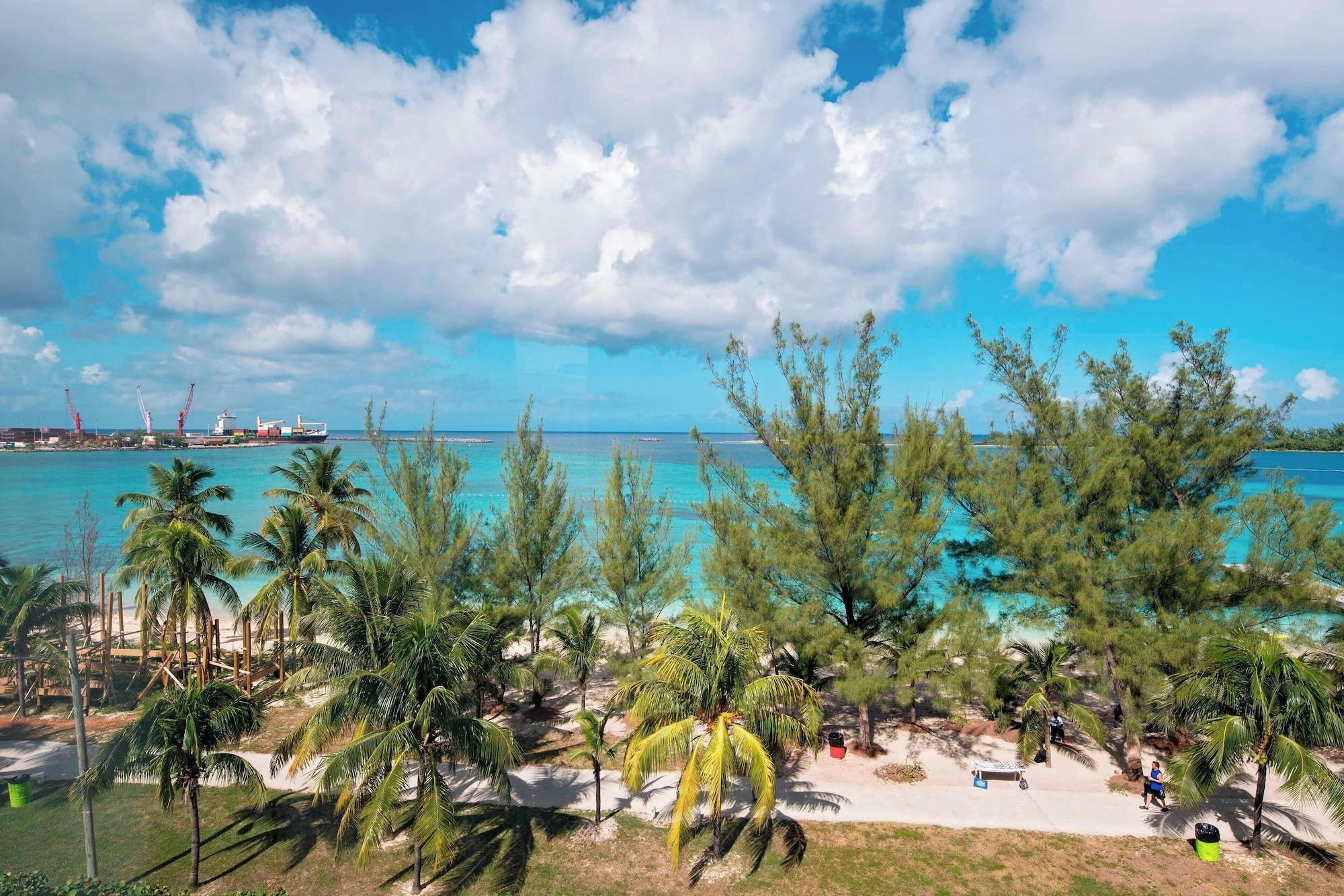 Habitación Courtyard by Marriott Nassau Downtown/Junkanoo Beach
