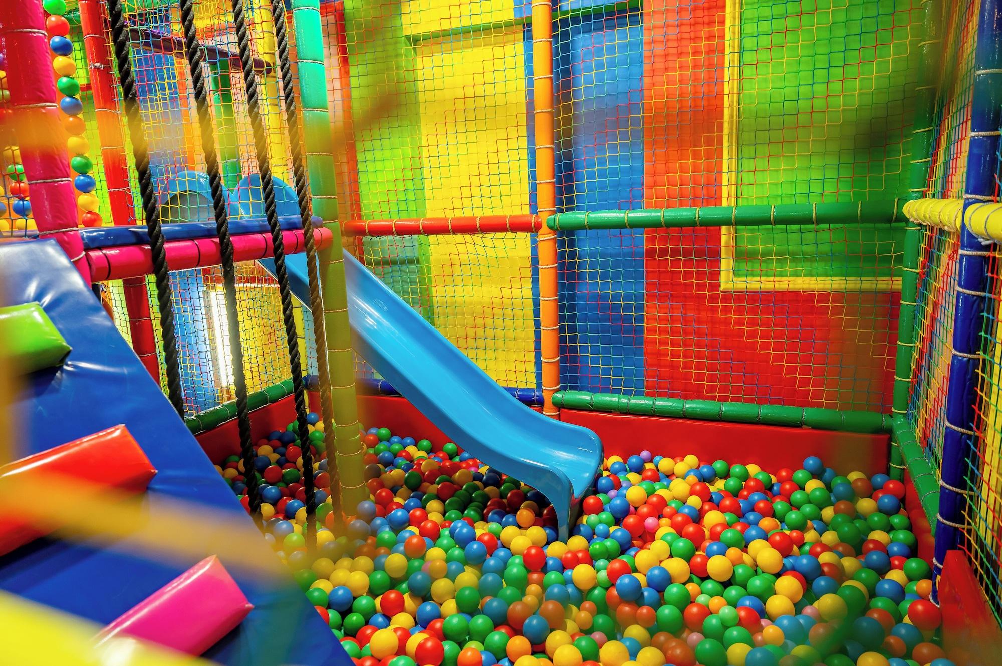 Instalaciones Recreativas Hotel Dworski Galaktyczny Park