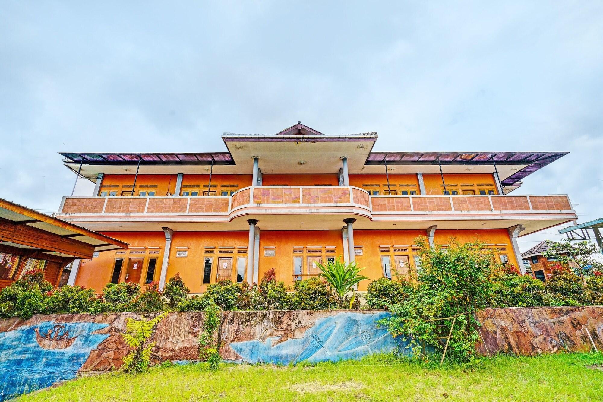 Varios Hotel O Artana Bed and Breakfast.NearSitu Cileunca