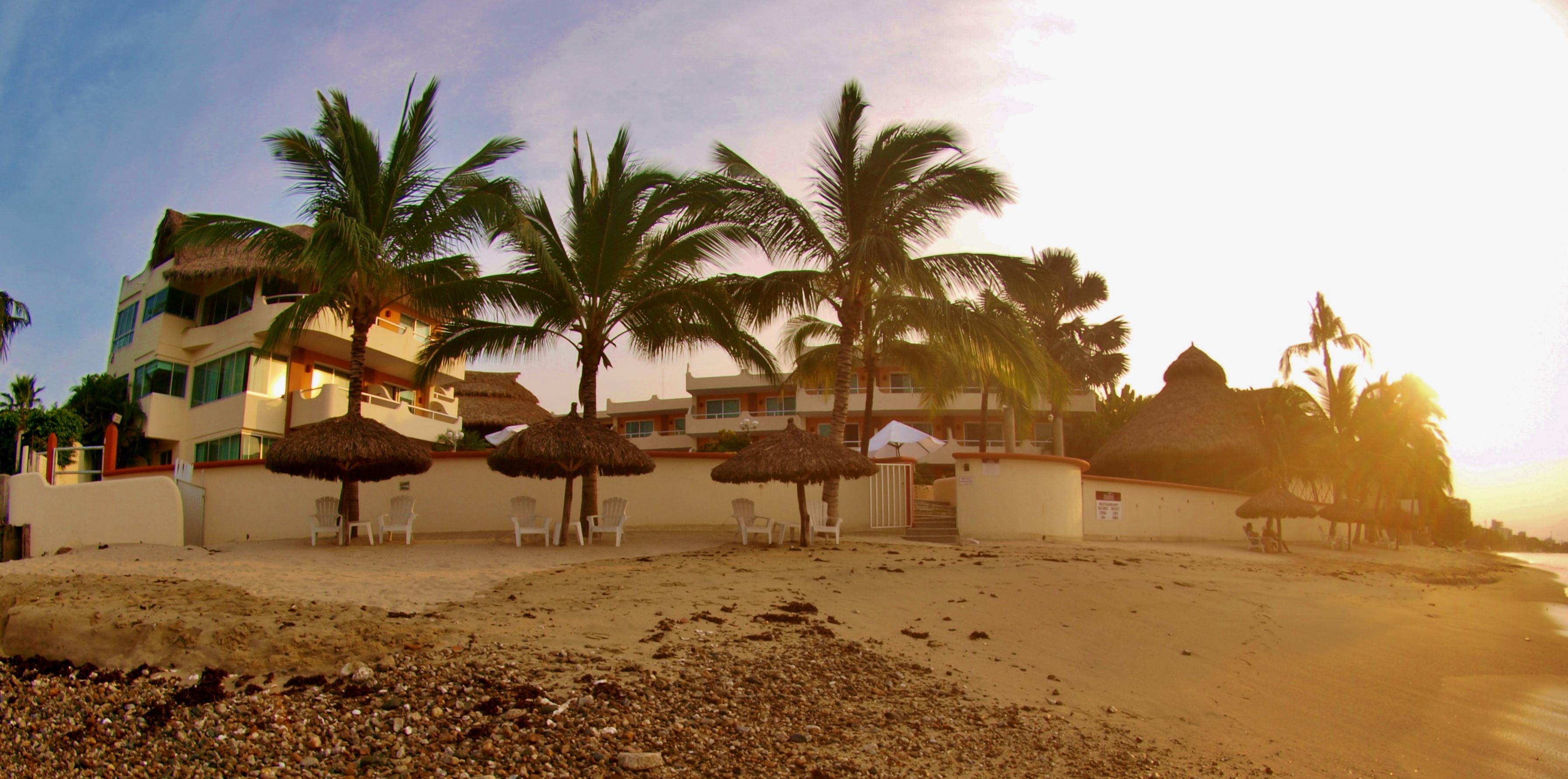 Playa Starbay Resort