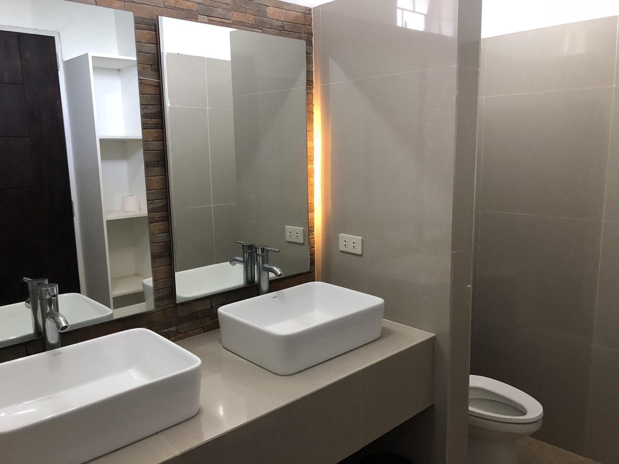 Equipamiento de Habitación Zacona Eco-Resort and Biblical Garden