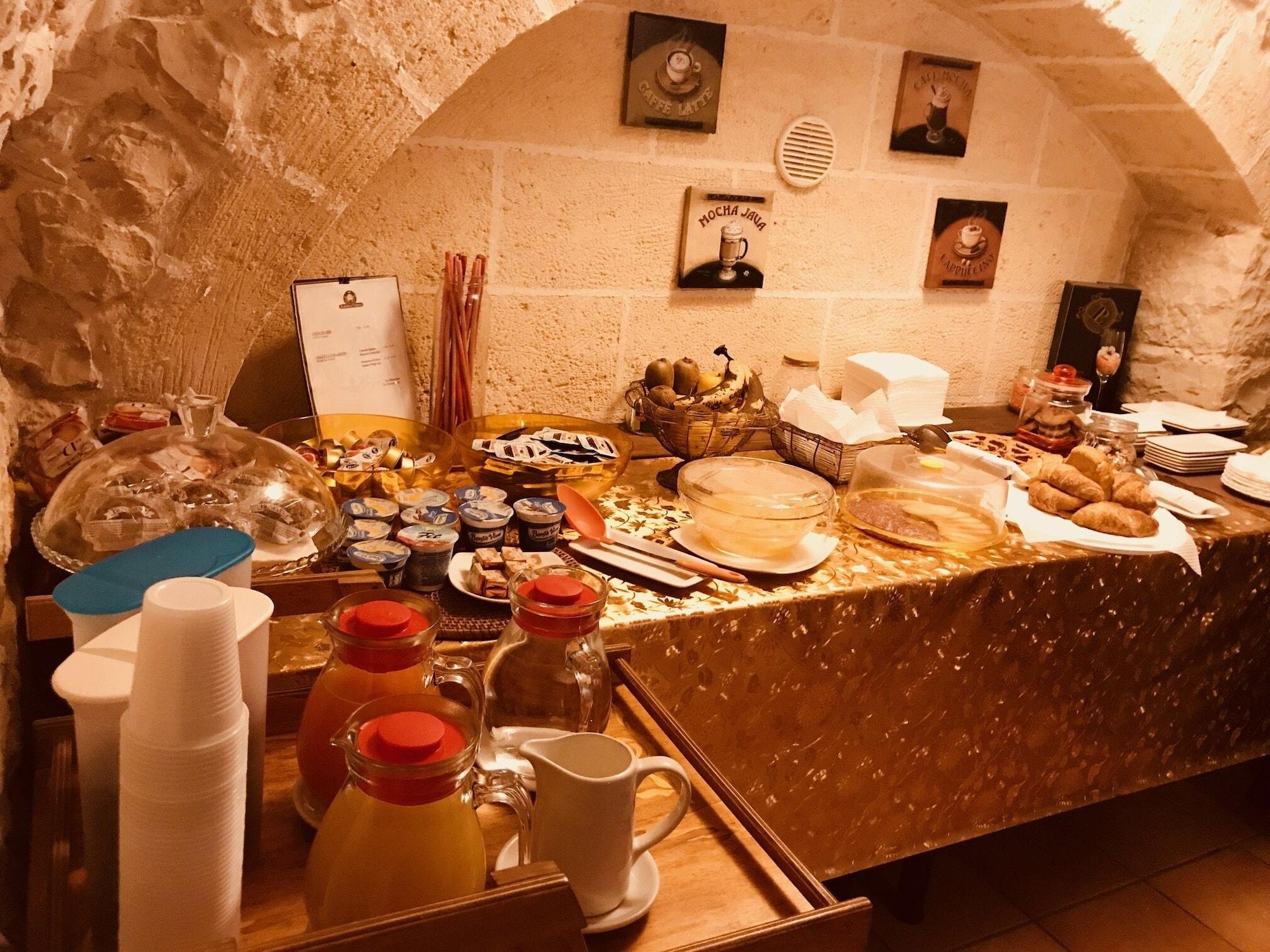 Restaurant Albergo Tripoli - Guest House