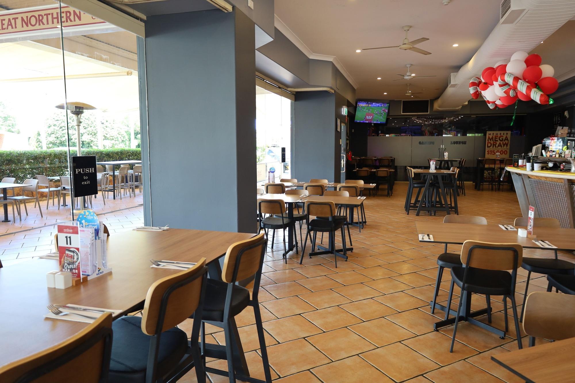 Restaurant The Australian Hotel Motel Dalby