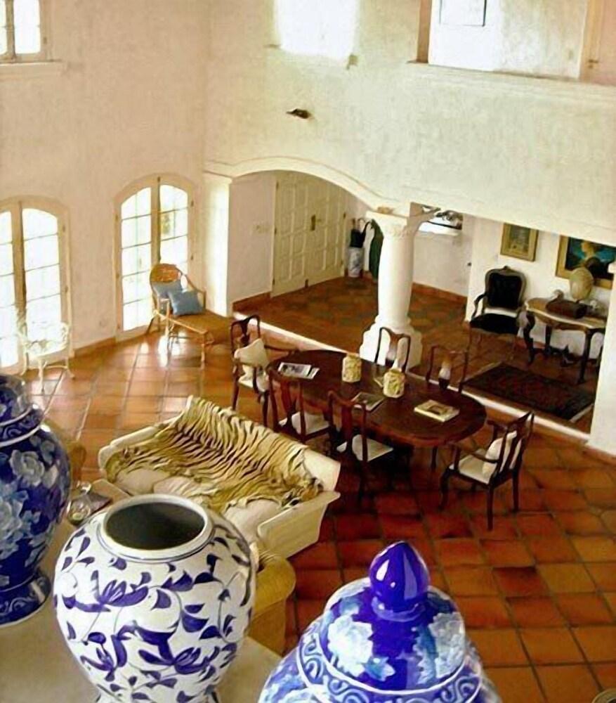 Sala de Reuniones Hotel La Bluette