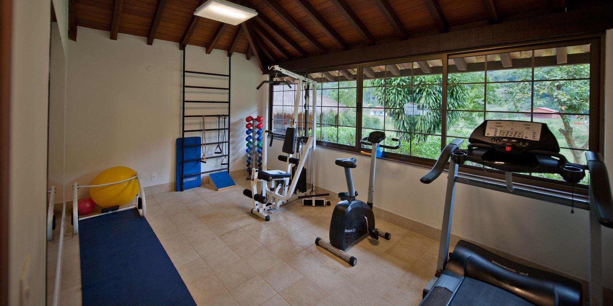 Gimnasio Pousada Les Roches