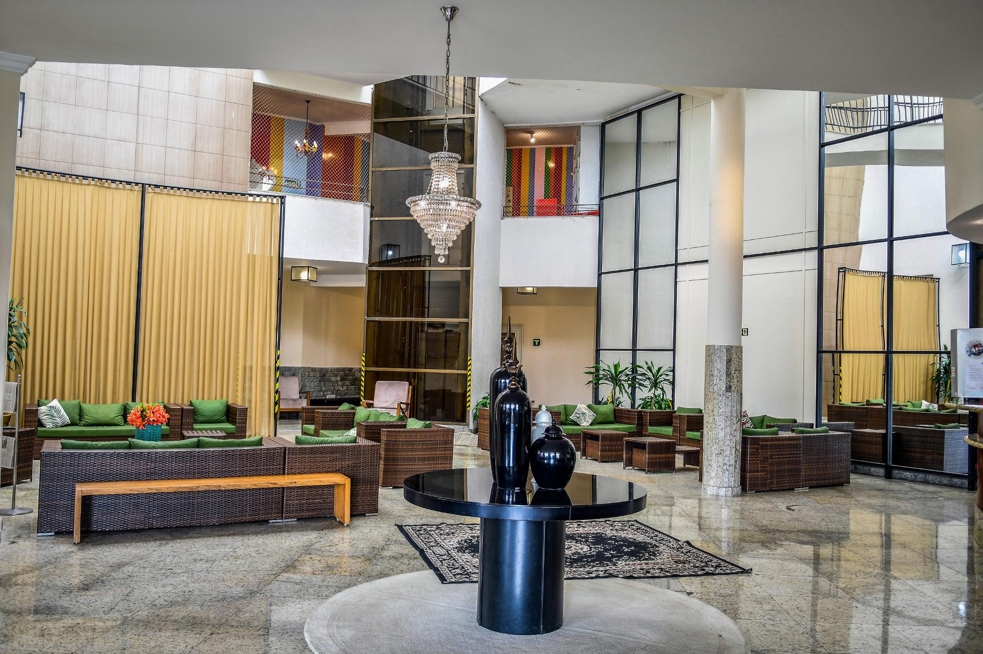 Vista Lobby Hotel Golden Park All Inclusive Poços de Caldas By Nacional Inn