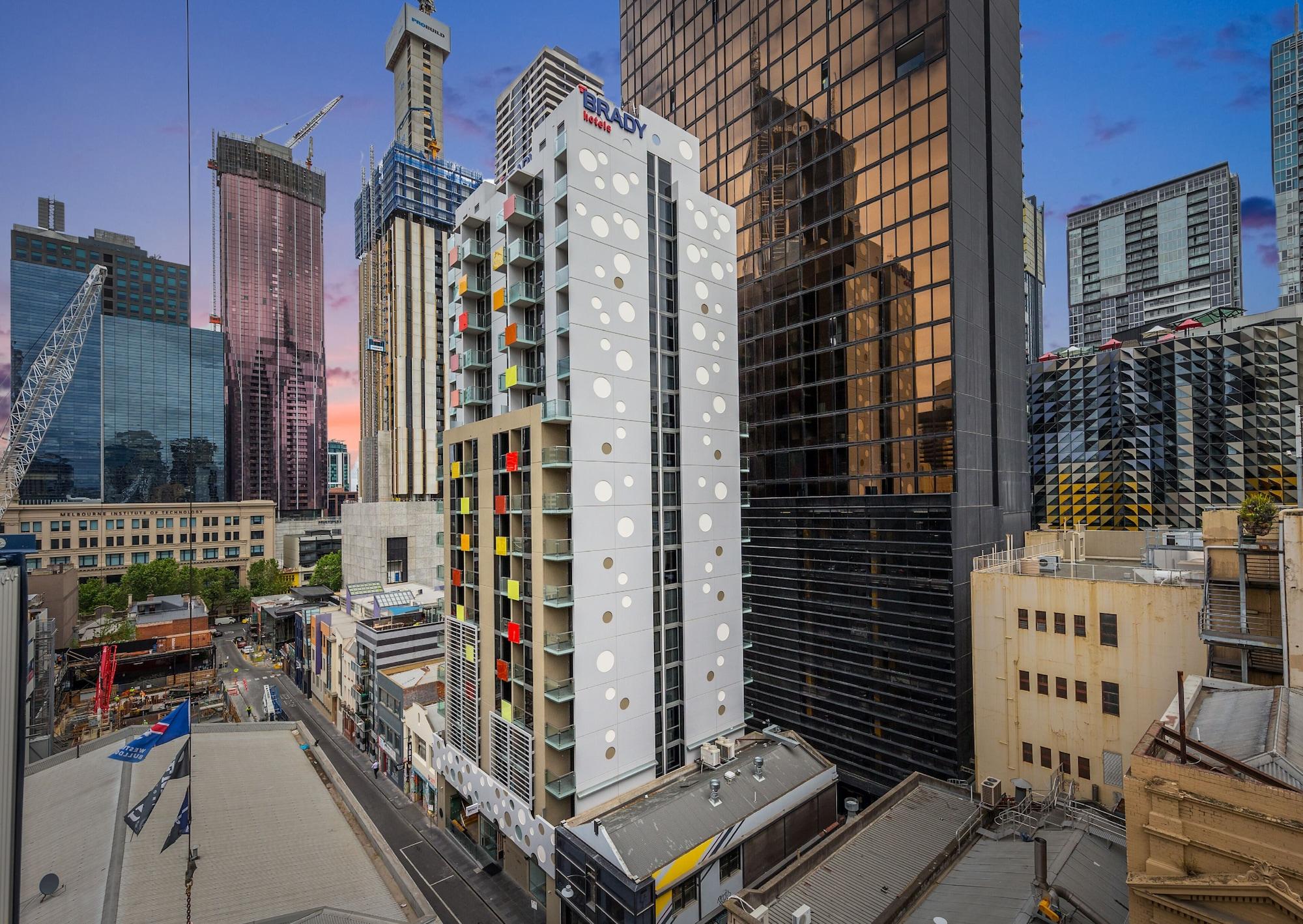 Vista Exterior Brady Hotels Central Melbourne