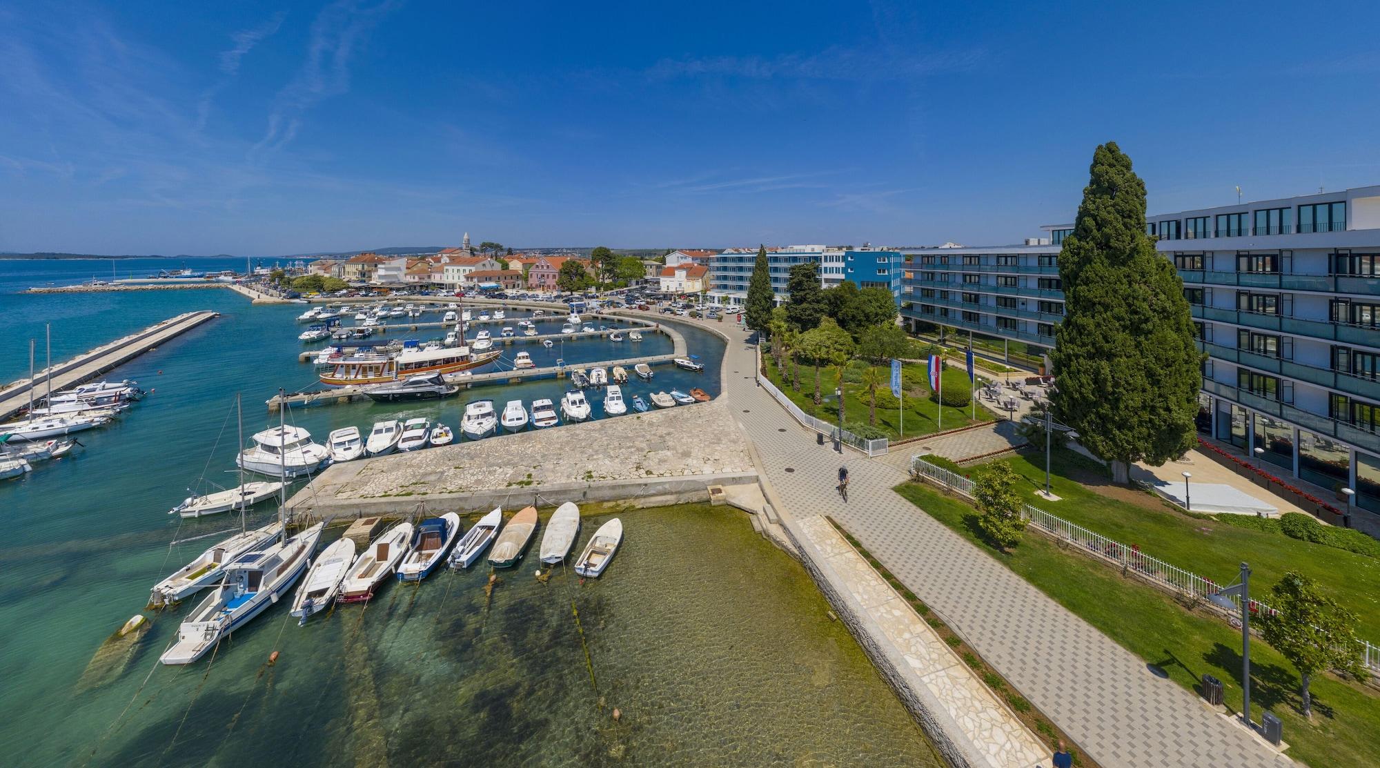 Vista Exterior Hotel Kornati Biograd