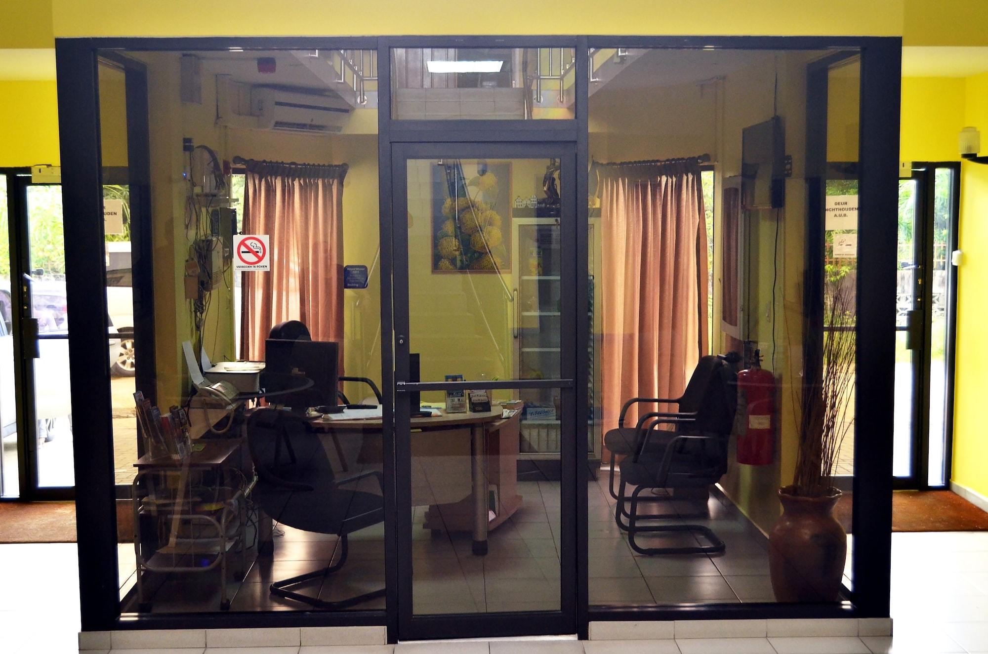 Gimnasio Rachel's Apartments