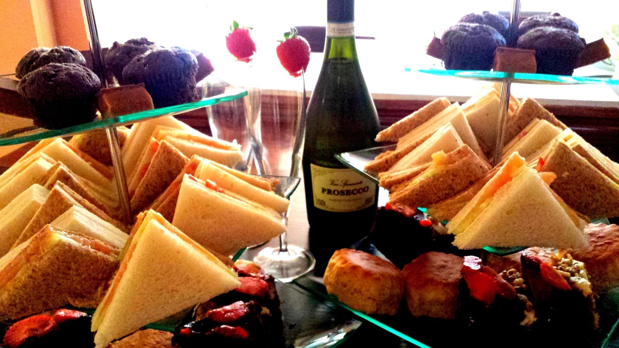 Restaurant Robin 7 Lodge City Centre