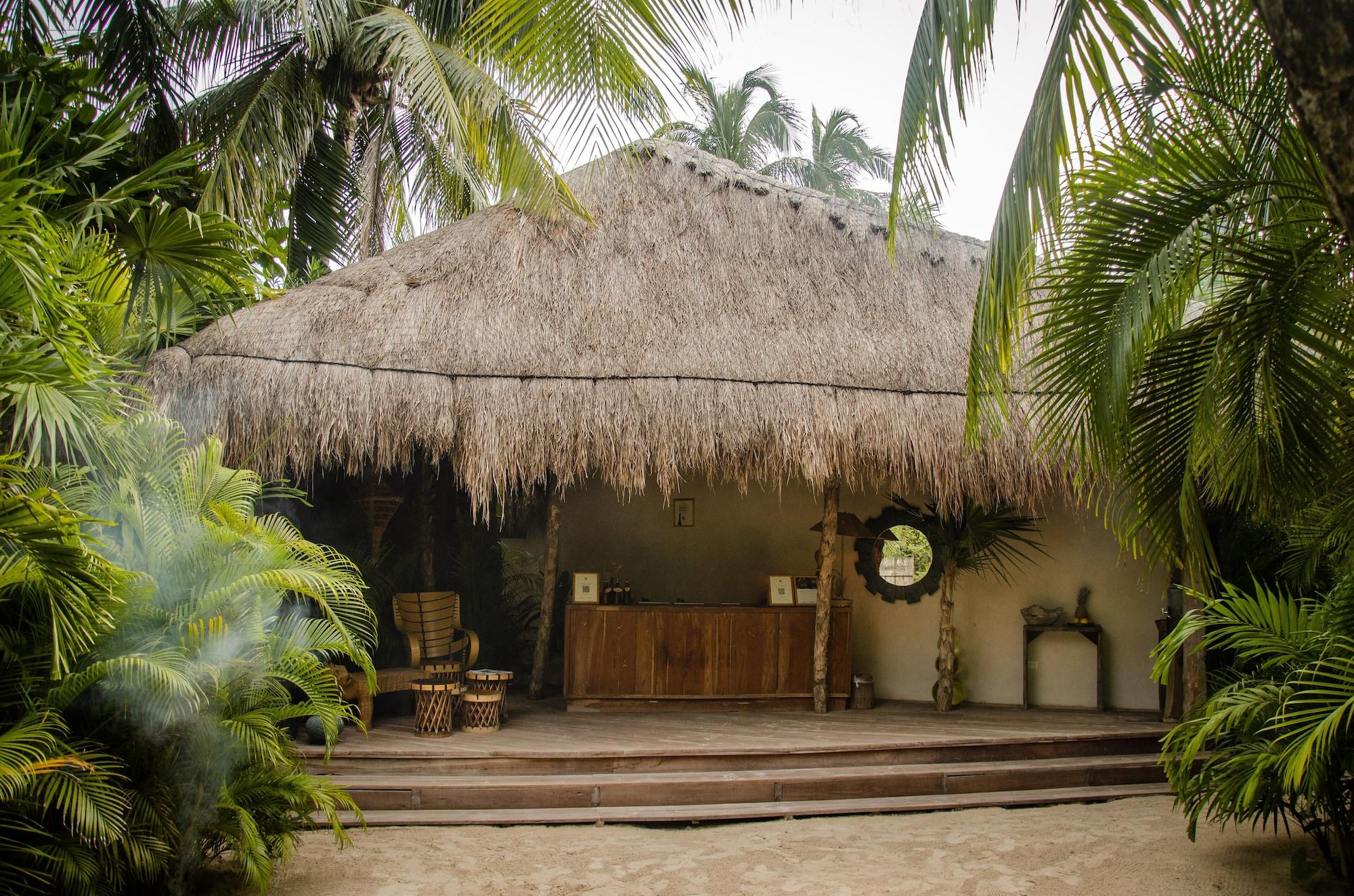 Vista Lobby La Valise Tulum, member of Small Luxury Hotels