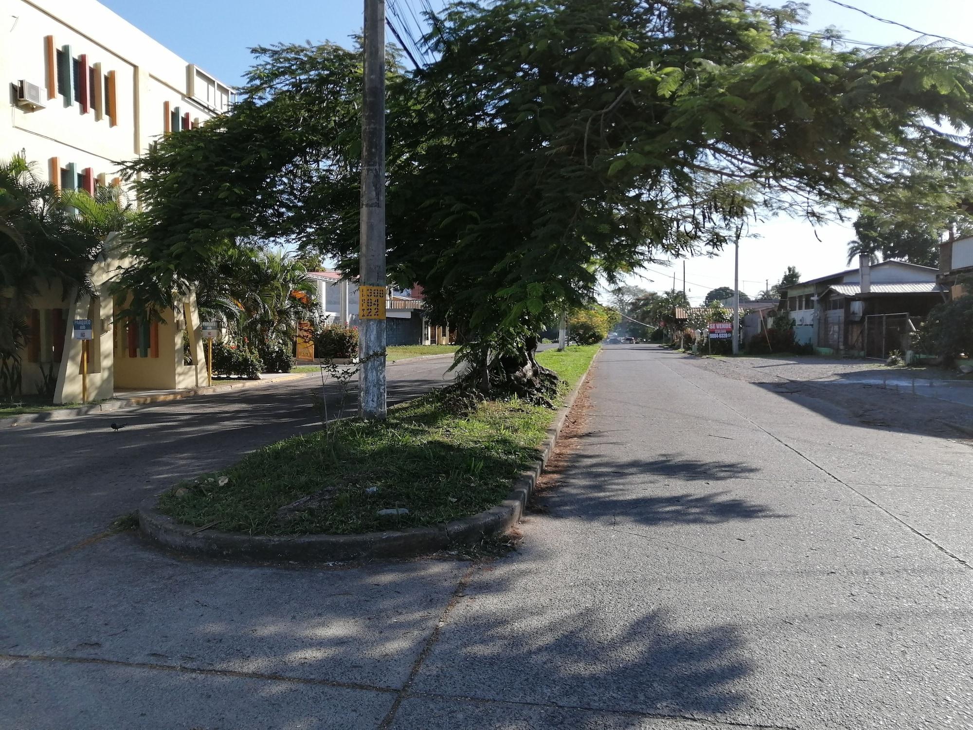Vista Exterior Hotel Carnaval