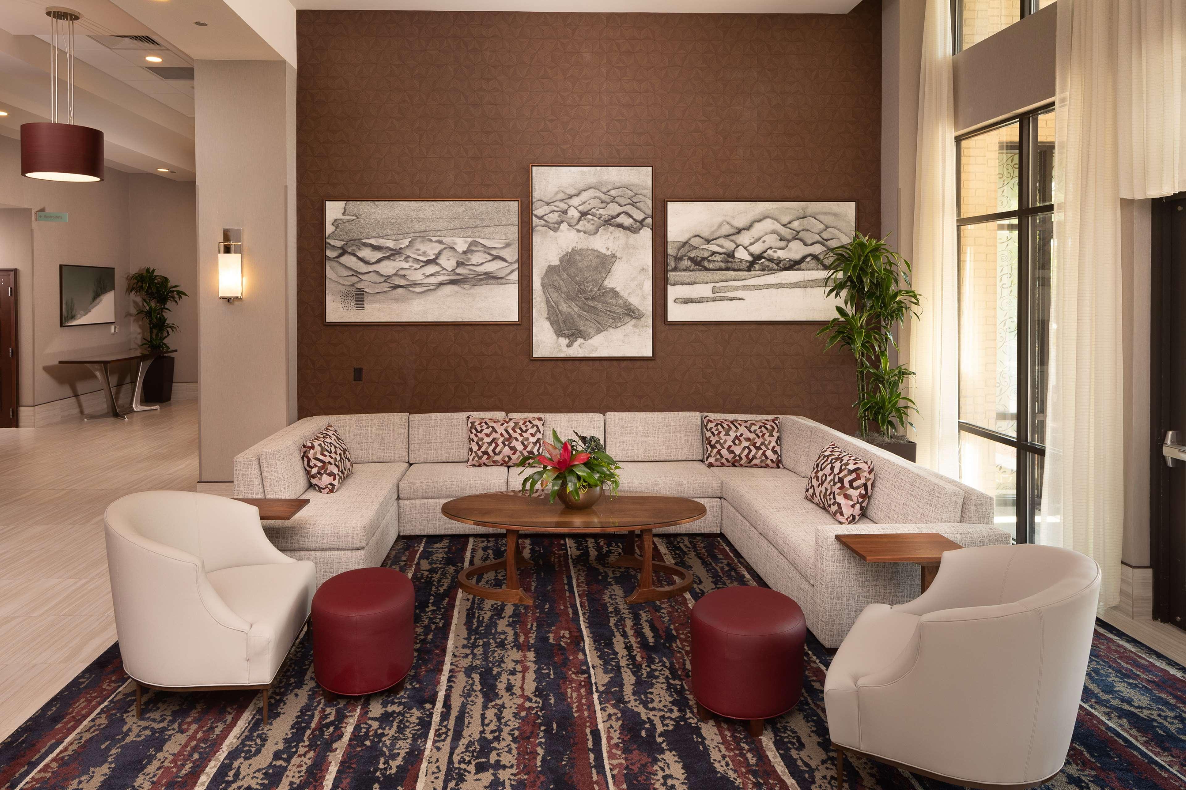 Vista Lobby Hilton Asheville Biltmore Park