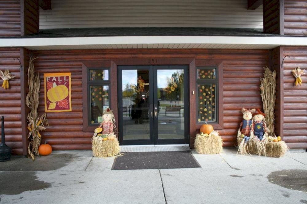 Vista Exterior Yellowstone Lodge