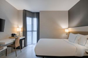 Alojamiento - SH Colon Valencia Hotel