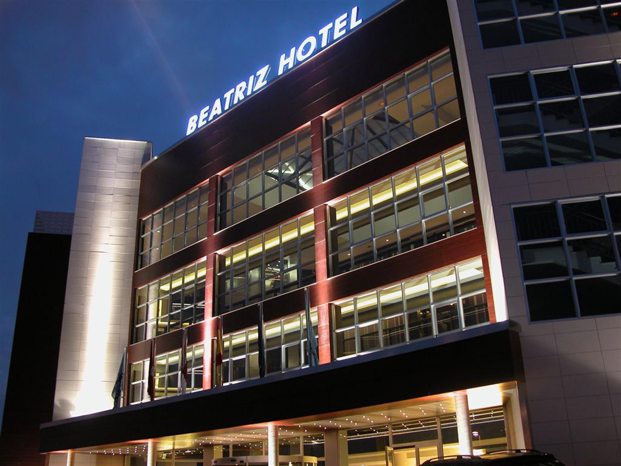 Vista Exterior Hotel Palacio Albacete & SPA