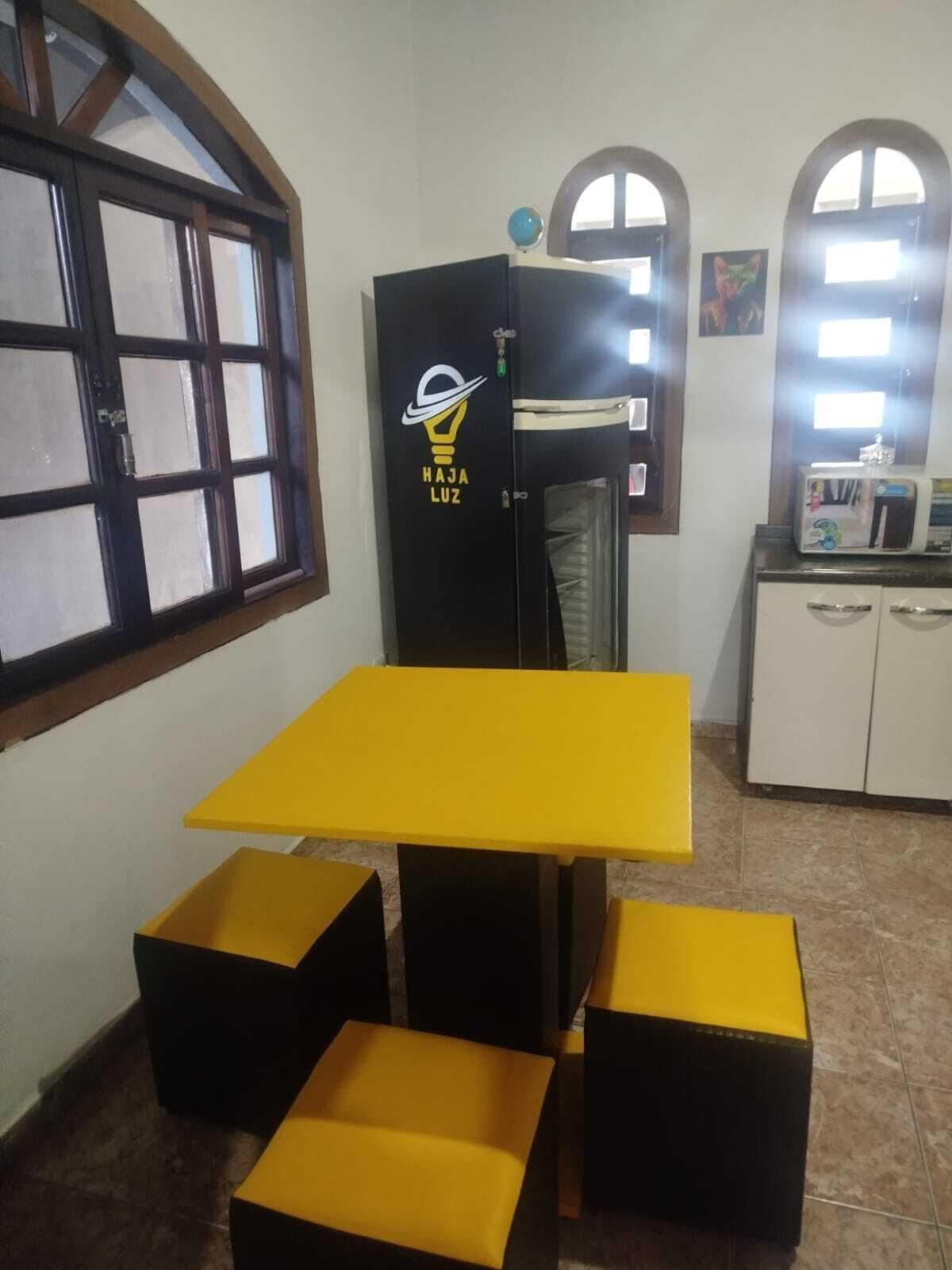 Comodidades del Alojamiento Haja Luz Pousada em Itaquaquecetuba