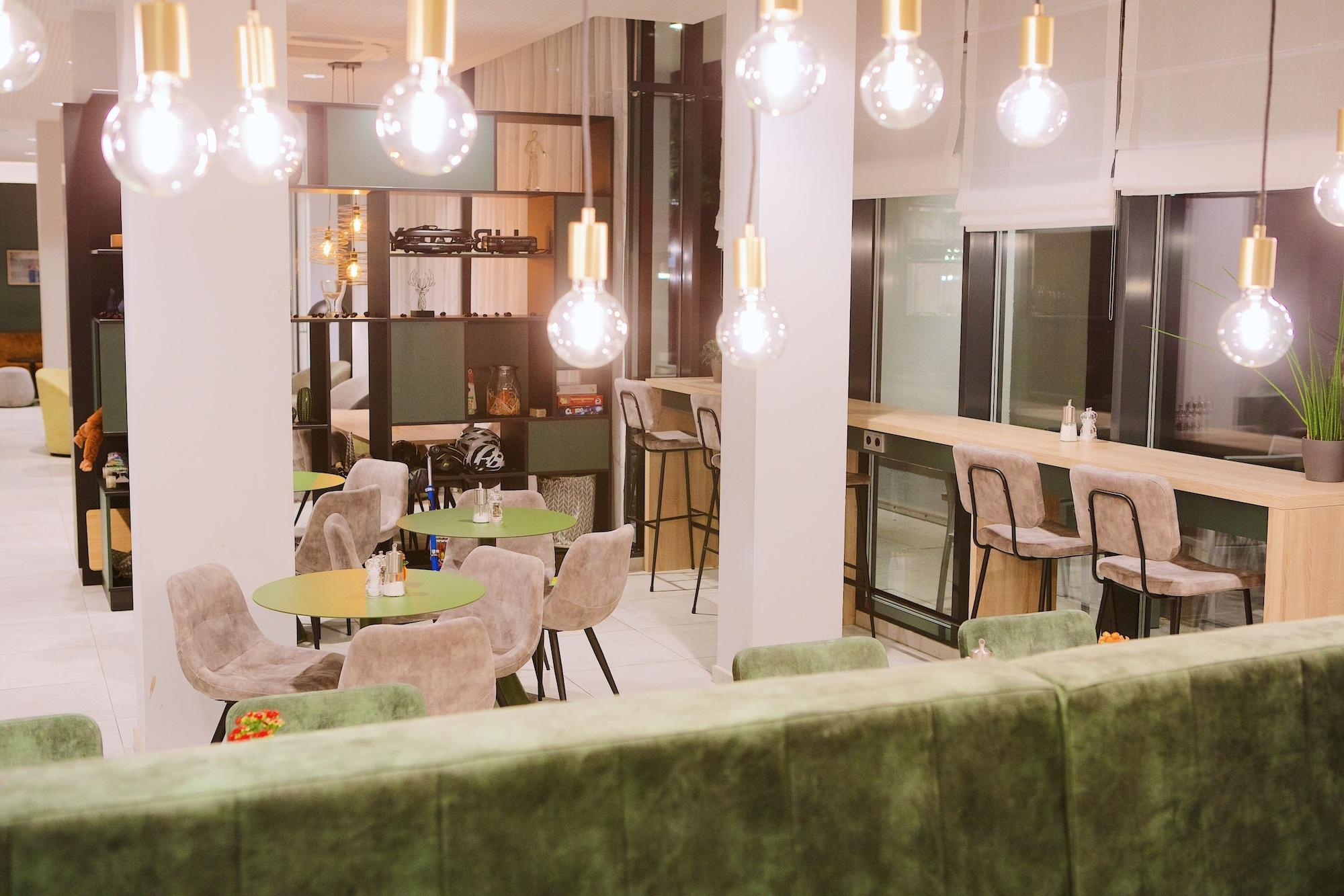 Vista Lobby Aparthotel Adagio Access Freiburg