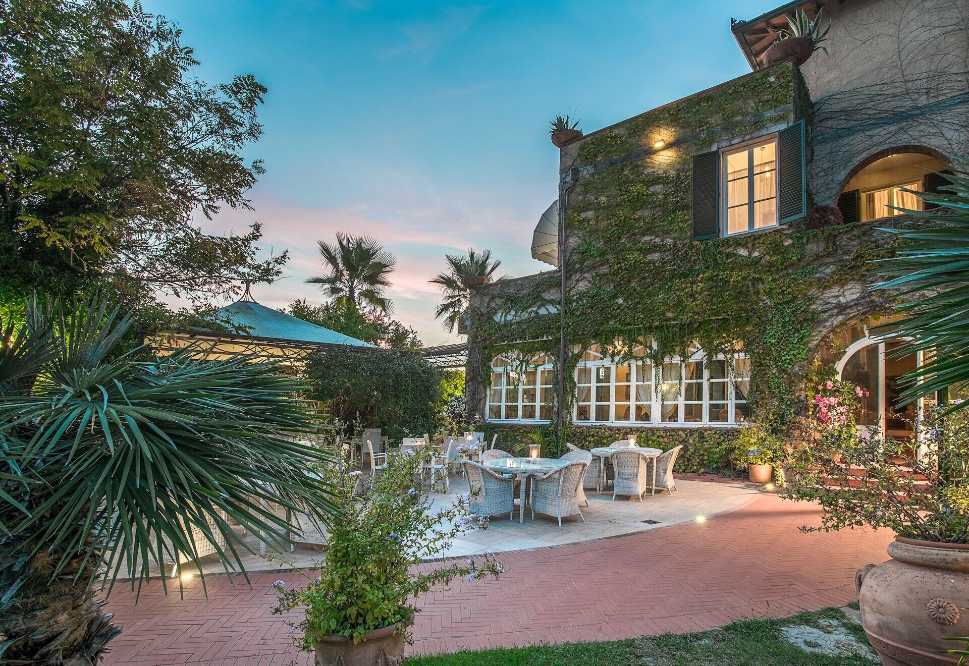 Vista Exterior Hotel Villa Maremonti