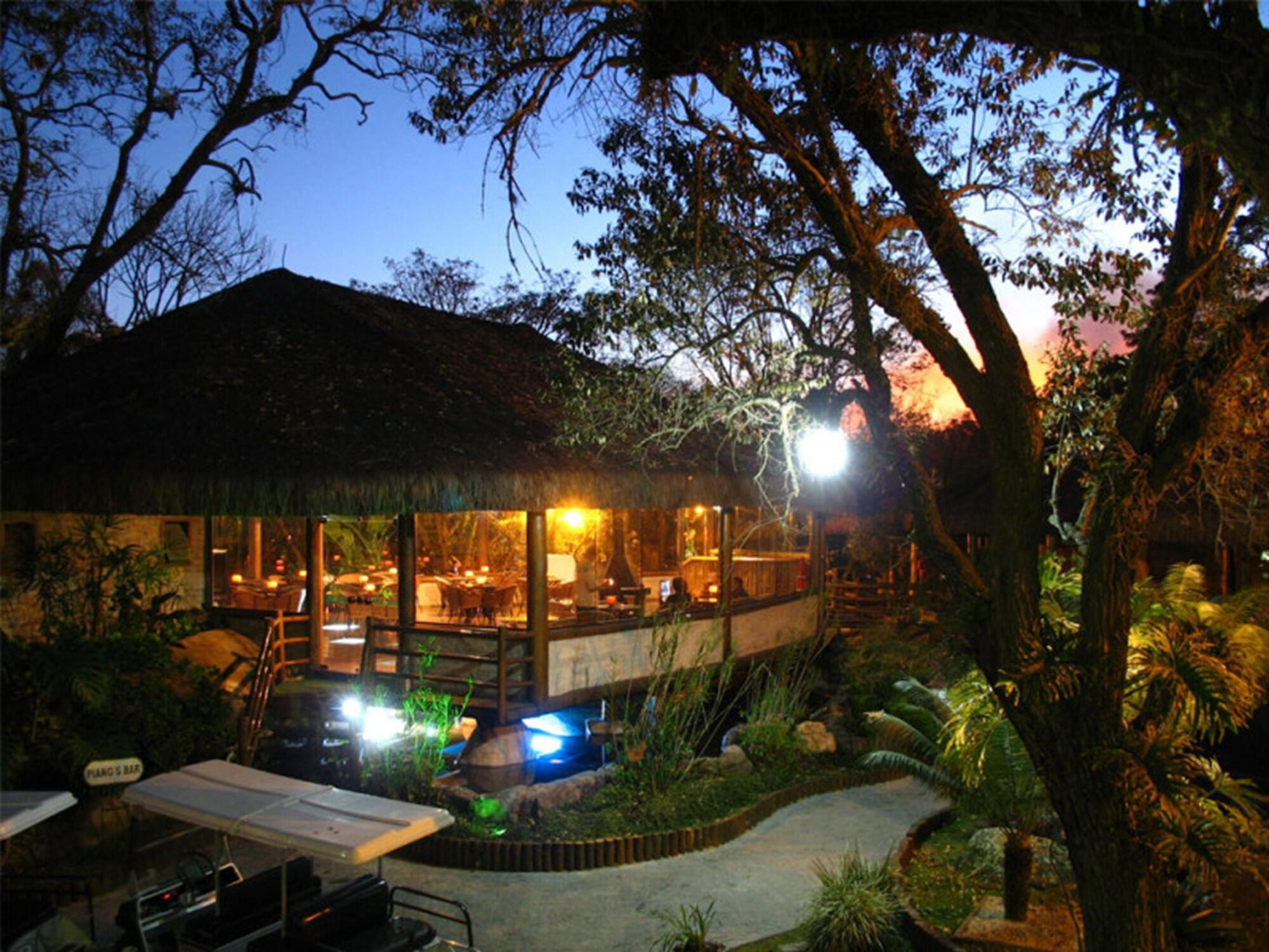 Bar/Salón Hotel Refúgio Cheiro de Mato