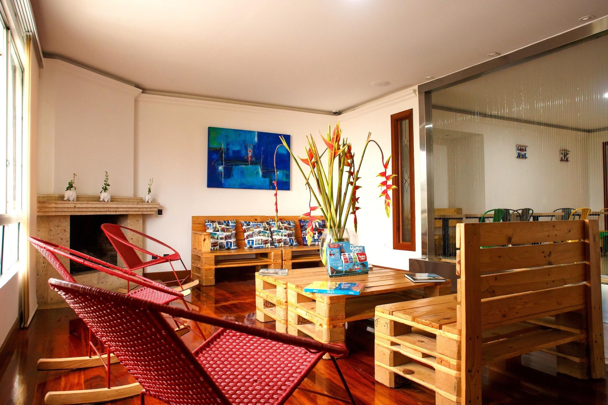 Vista Lobby Hotel Agata LH Pinares Alto Pereira
