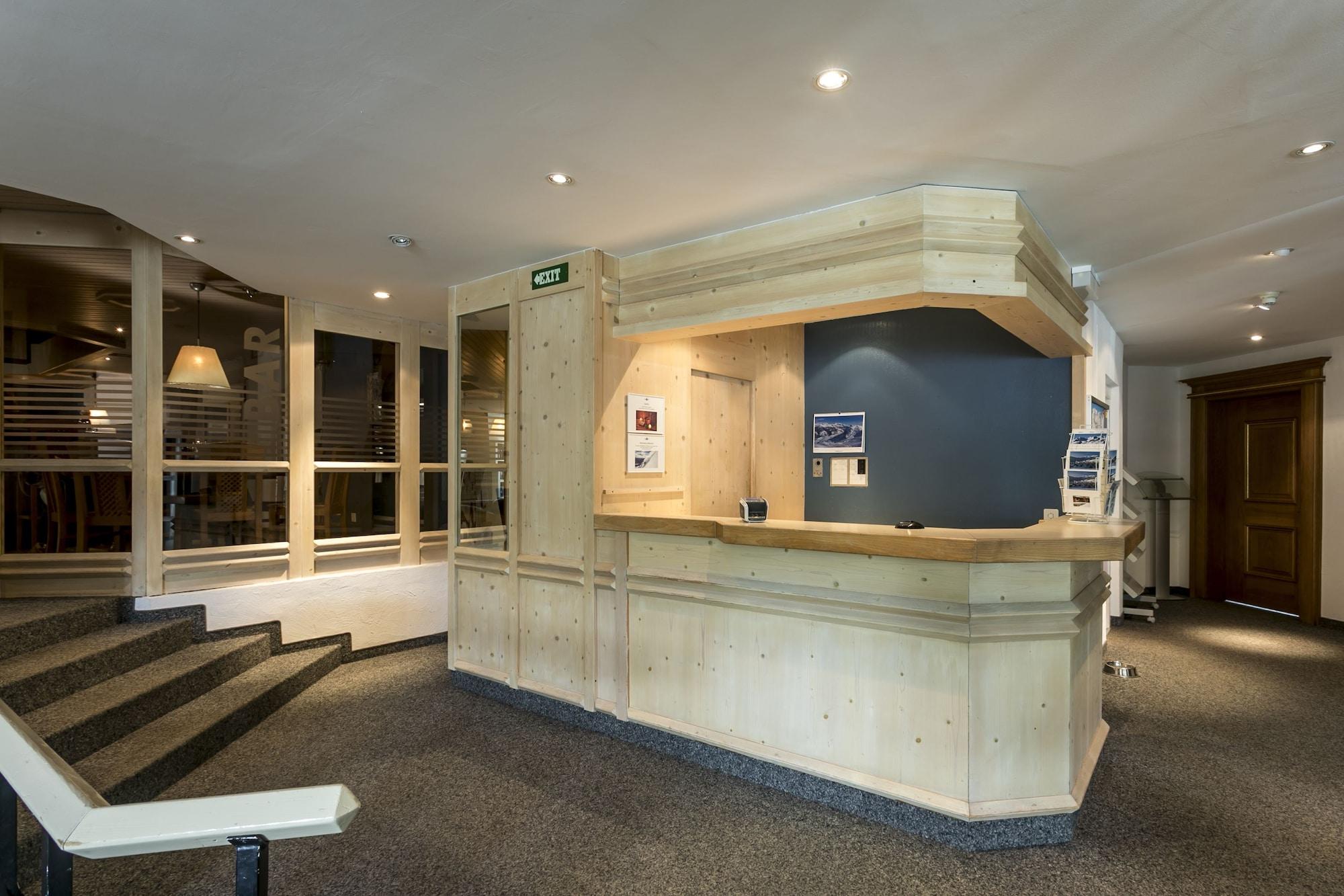 Vista Lobby T3 Alpenhotel Flims