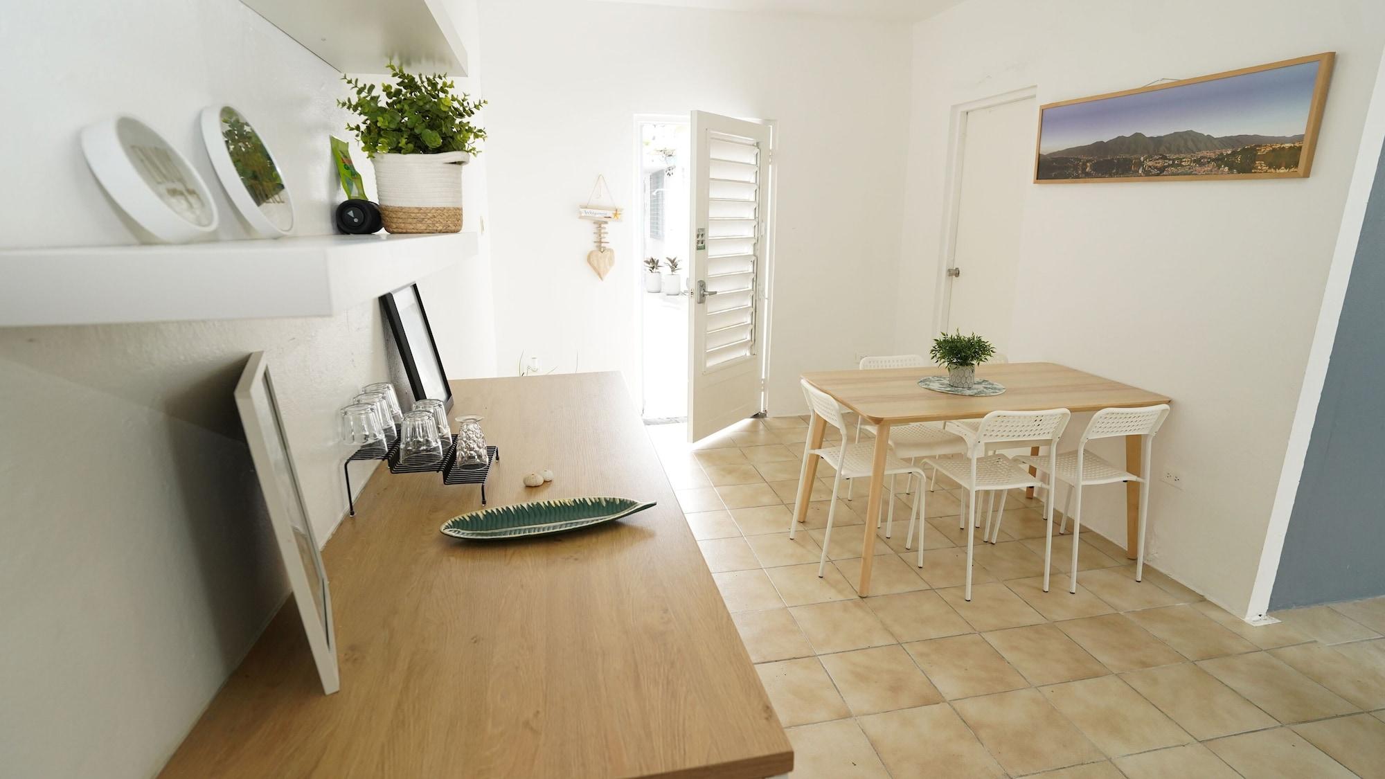 Equipamiento de Habitación Aura House Isla Verde