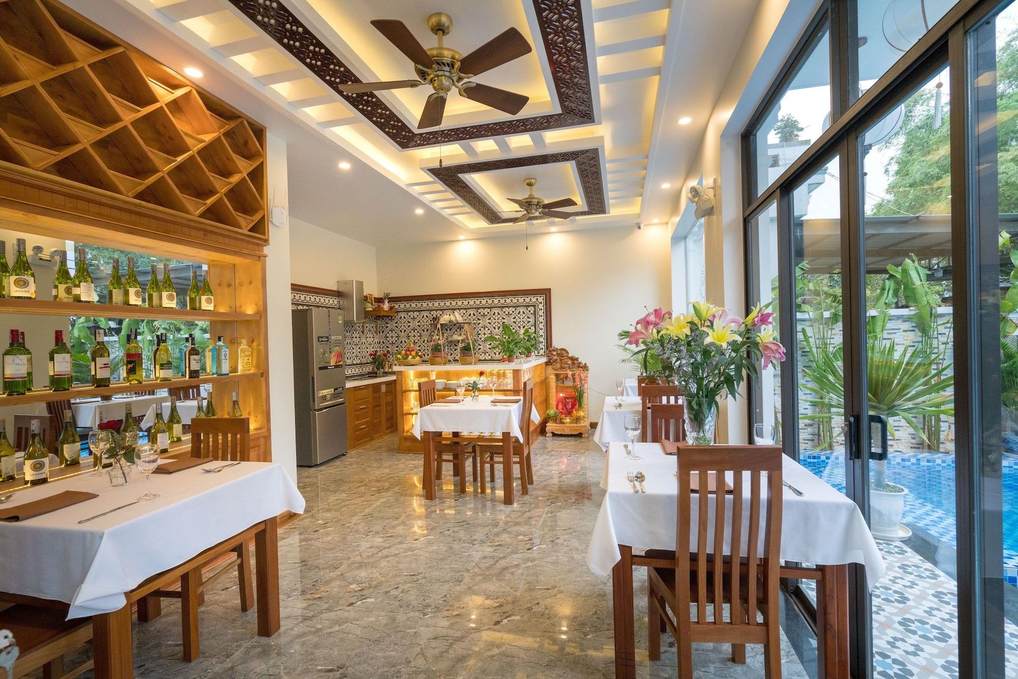 Bar/Salón Hoi An Discovery Villa