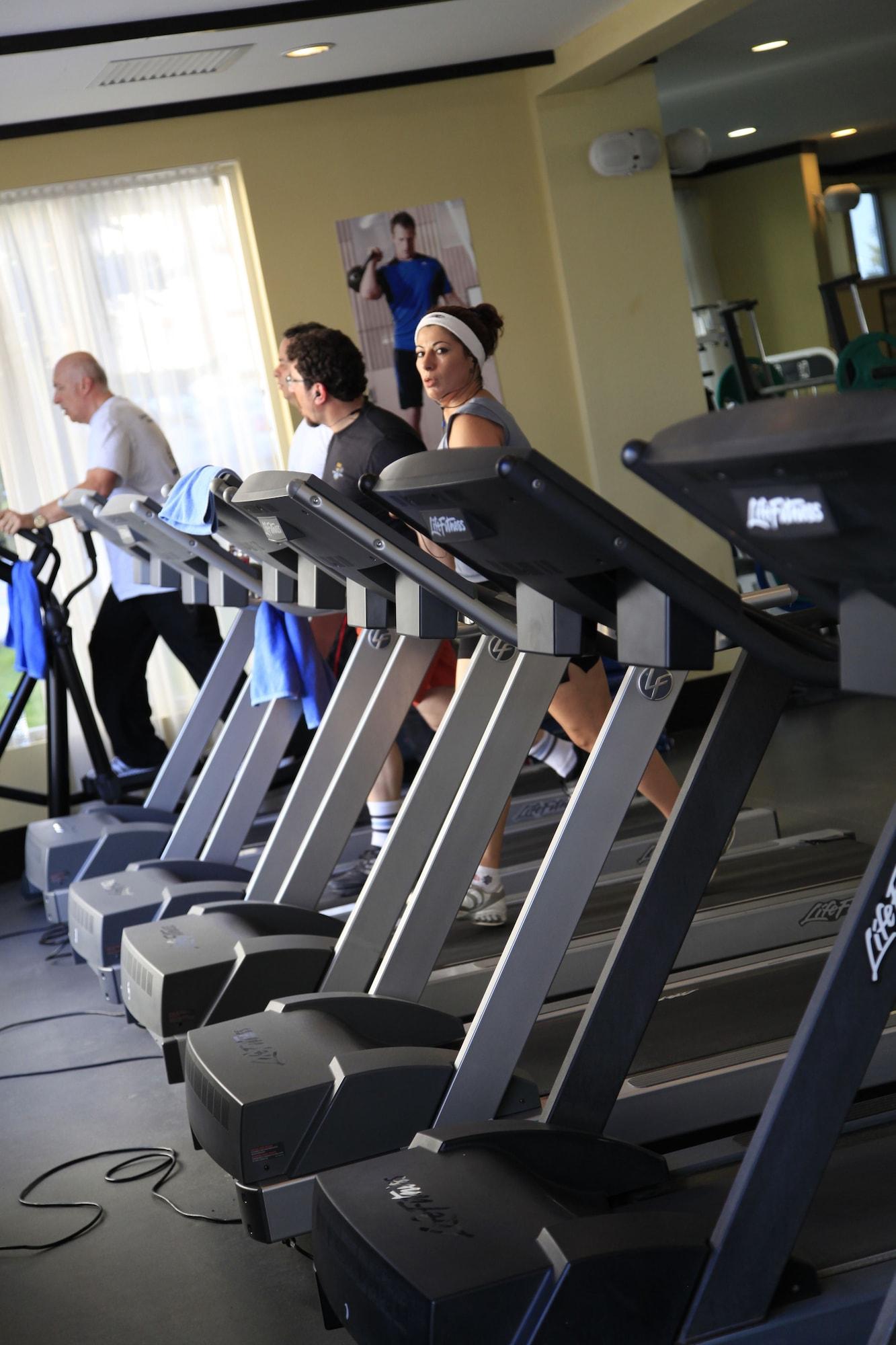 Gimnasio Kolin Hotel Spa & Convention Center