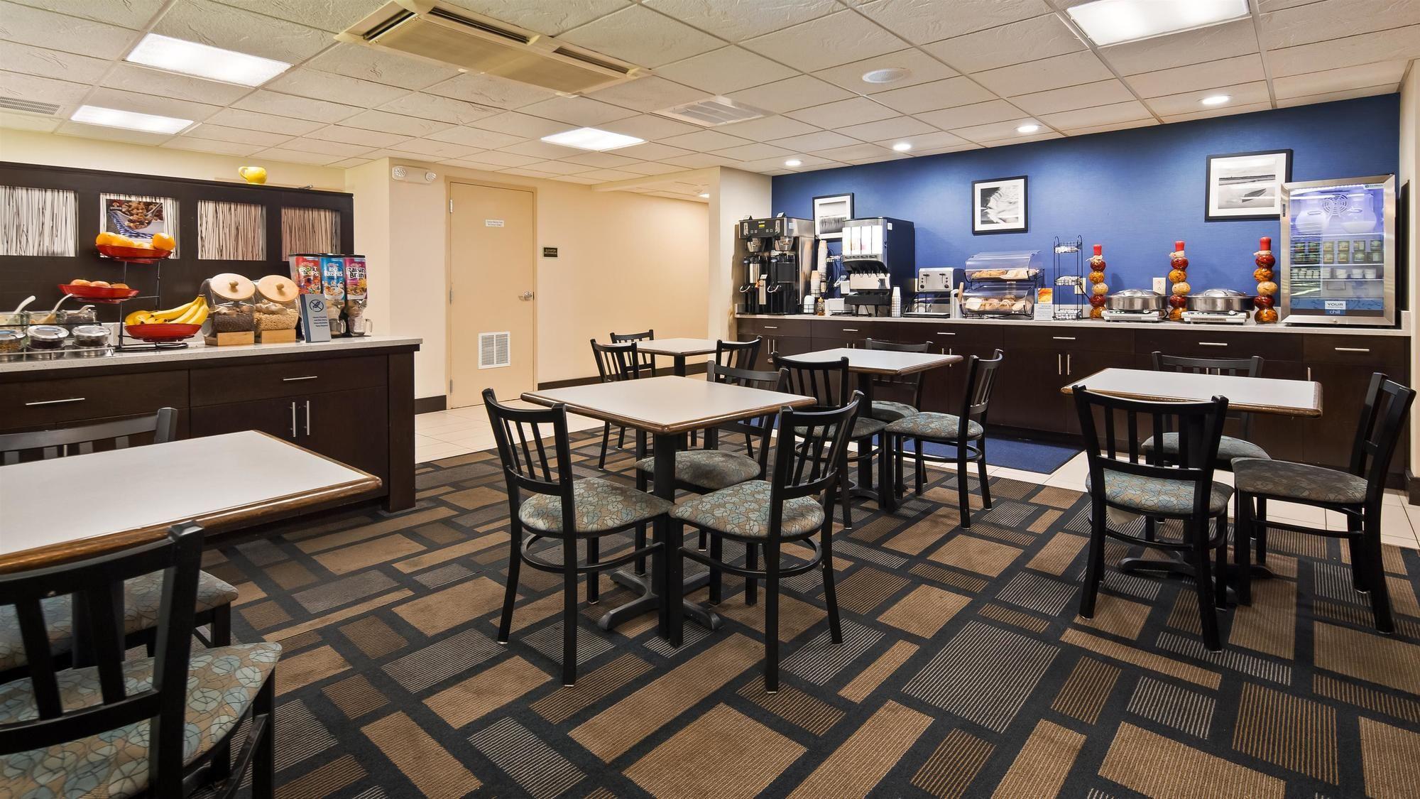 Restaurant Best Western Plus Berkshire Hills Inn & Suites