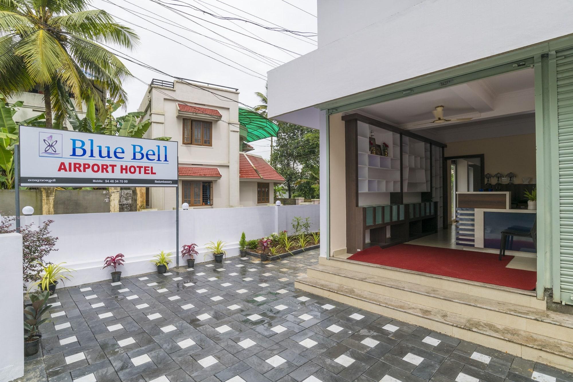 Vista Exterior Blue Bell Airport Hotel