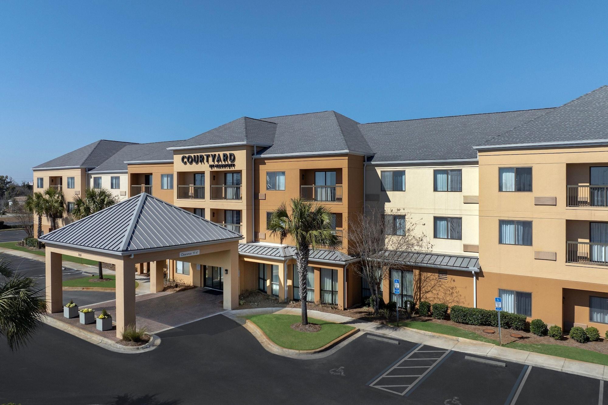 Vista Exterior Courtyard by Marriott Panama City