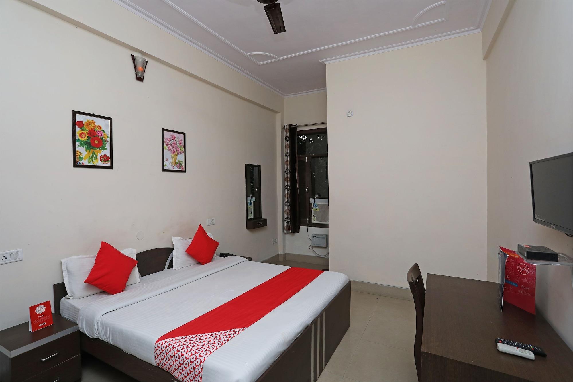 Varios OYO 30933 Moriya Palace