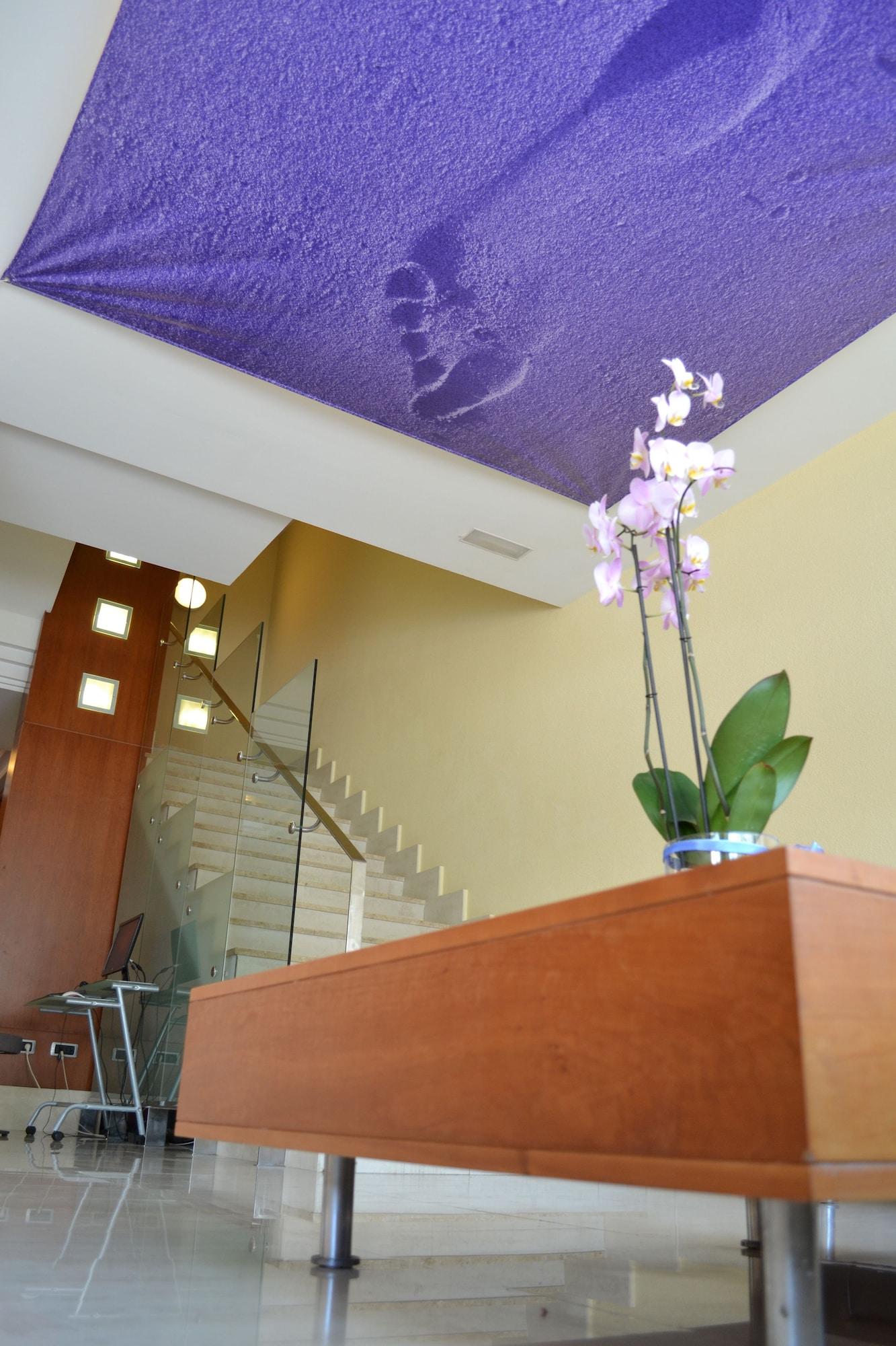 Vista Lobby Hotel Marfil
