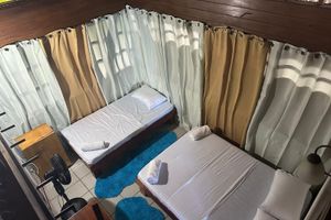 Alojamiento - Pirate Drake Beach Hostel