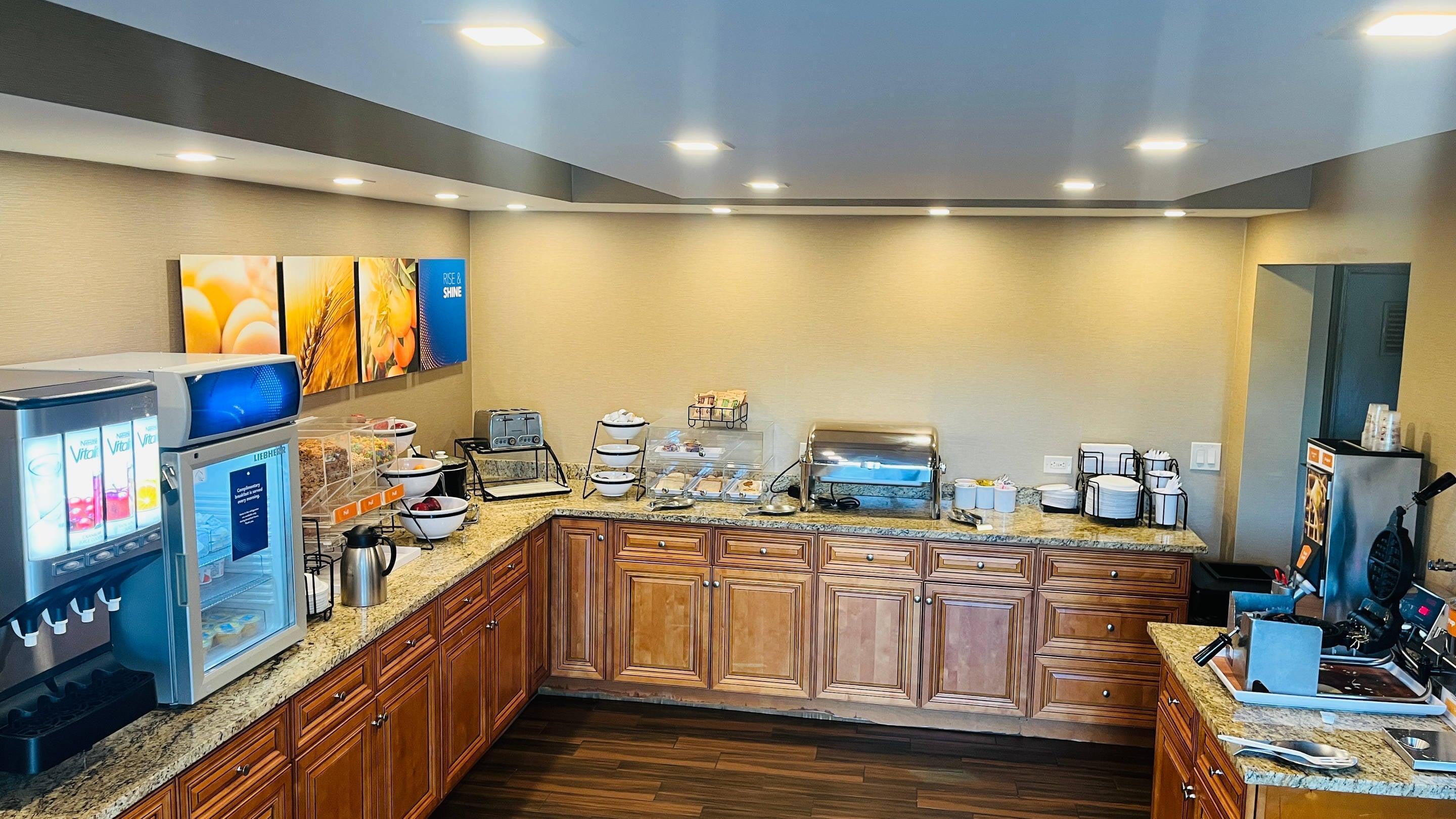 Restaurant Comfort Inn & Suites Rochelle - Dekalb