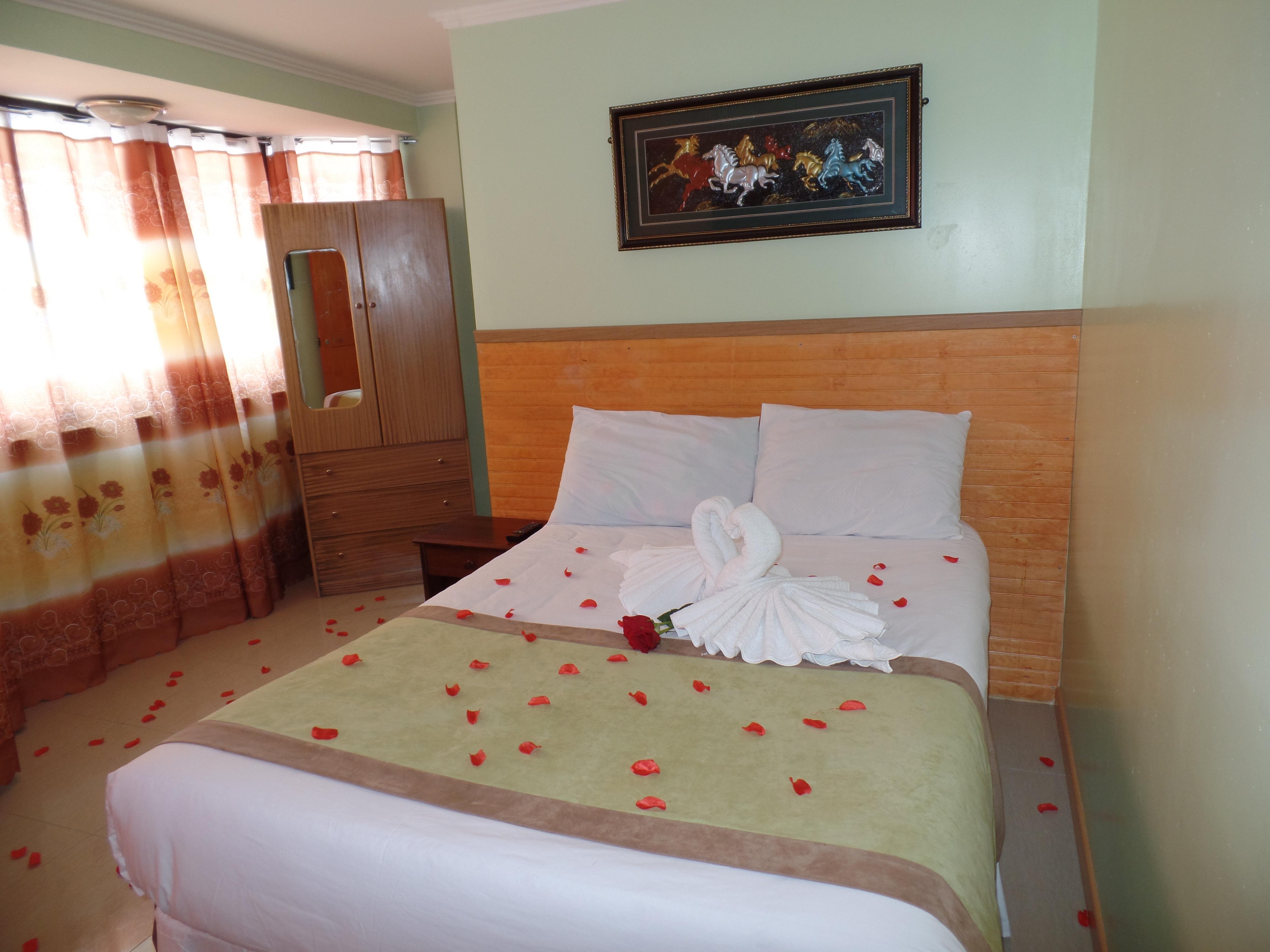 Suite Hostal America
