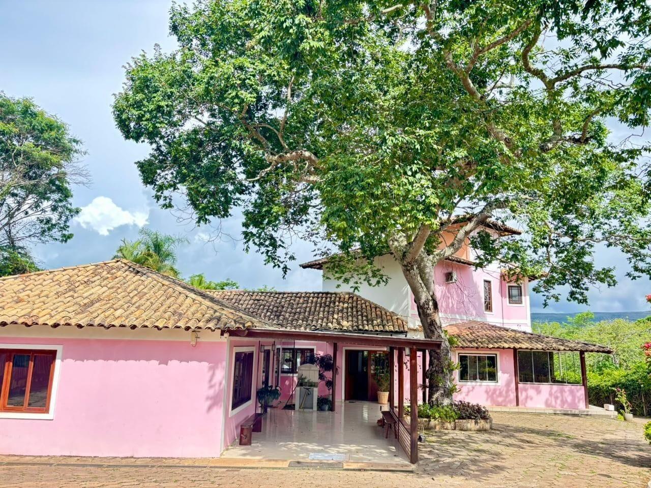 Varios Chalés Casa Rosa