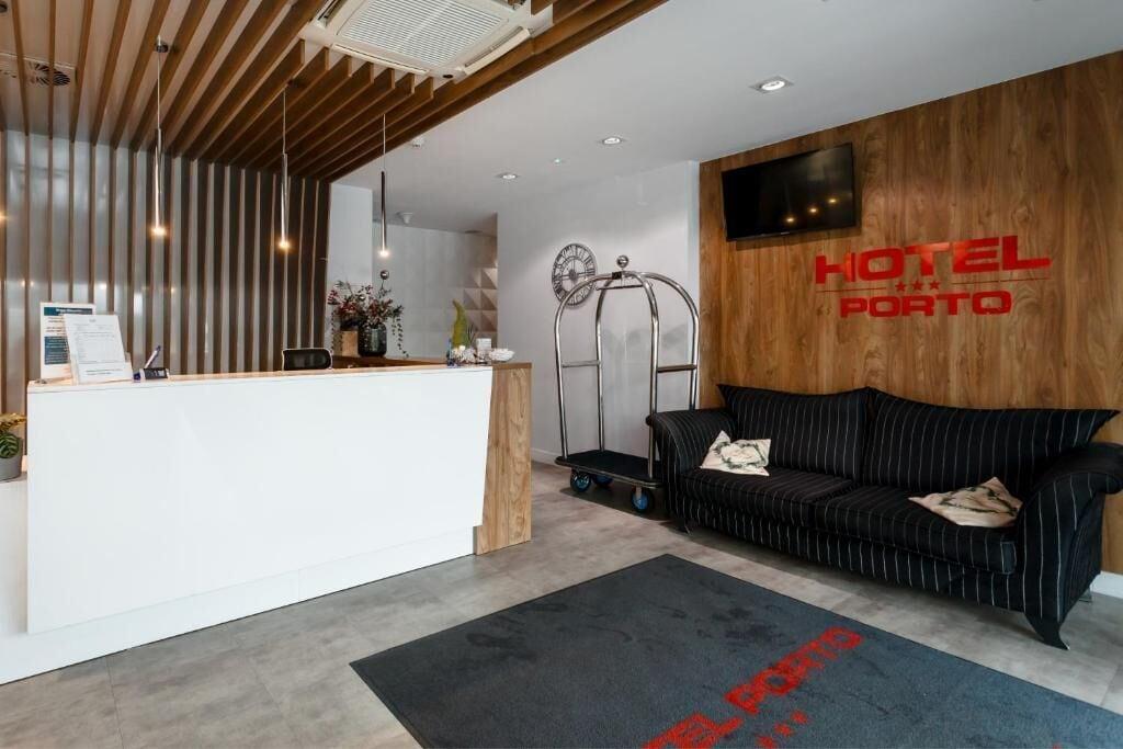 Vista Lobby HOTEL PORTO