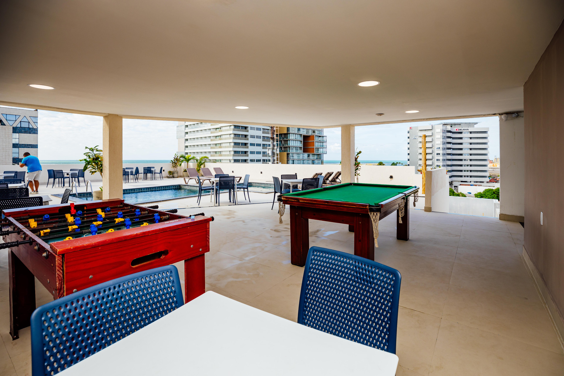 Salón de juegos El Aram Beach Express
