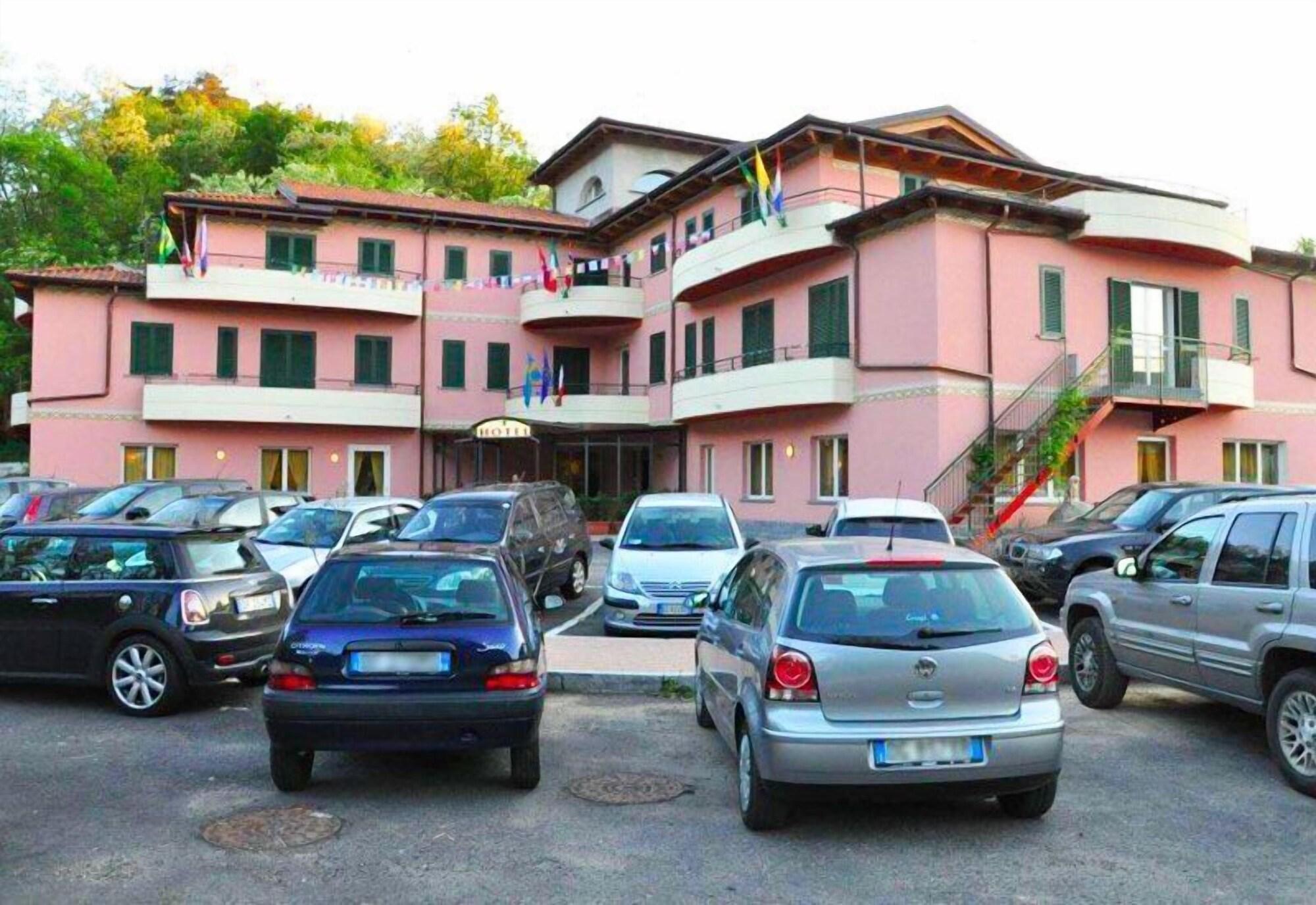 Vista Exterior Impero Hotel Varese