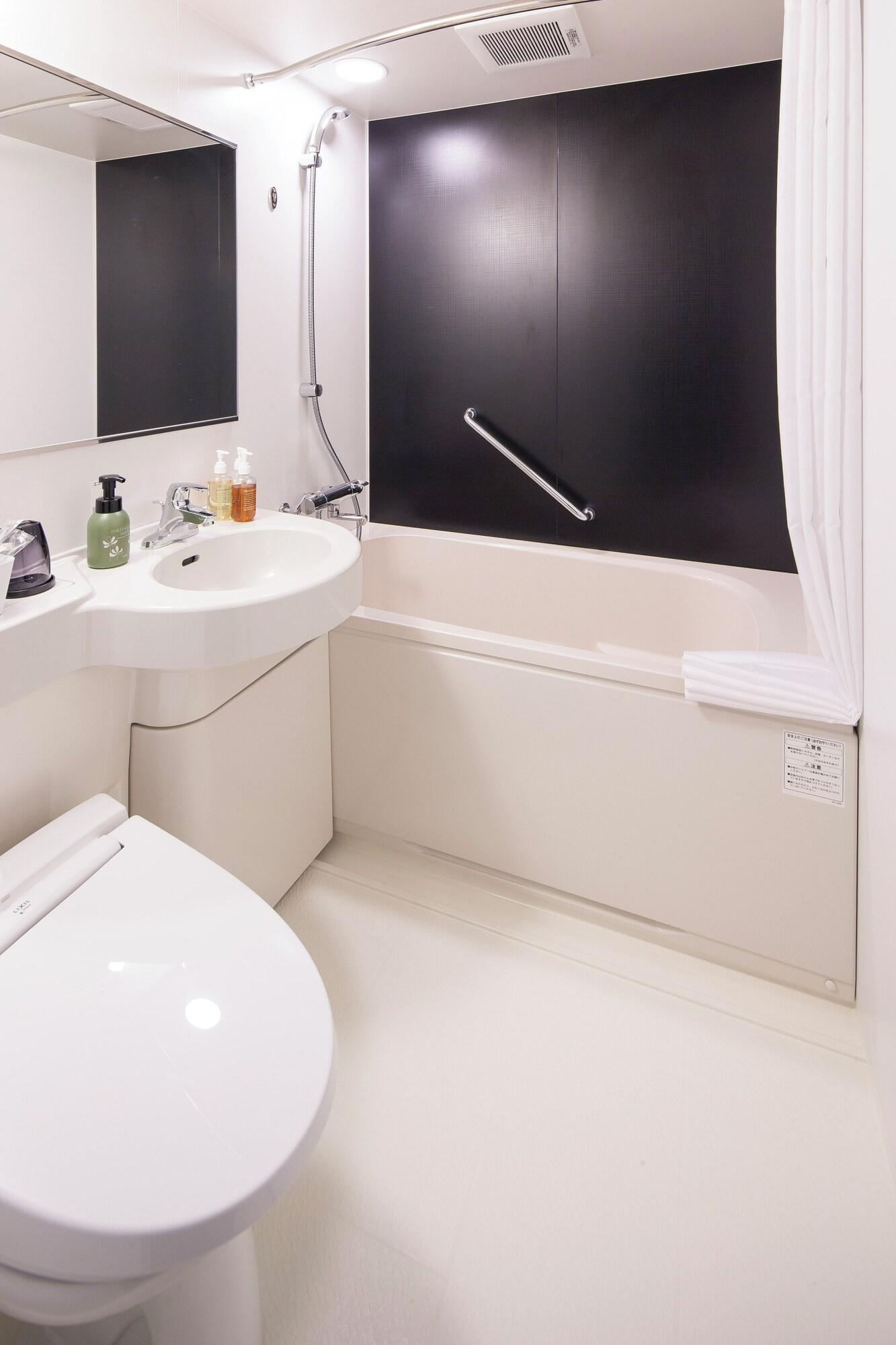 Equipamiento de Habitación Hotel Granbinario Komatsu