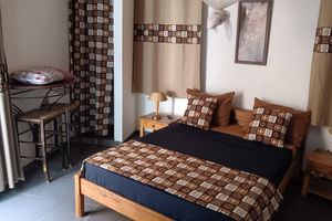 Alquiler Vacacional - Somone: large air-conditioned villa with swimming pool, 10 people *, between Sea and Lagoon
