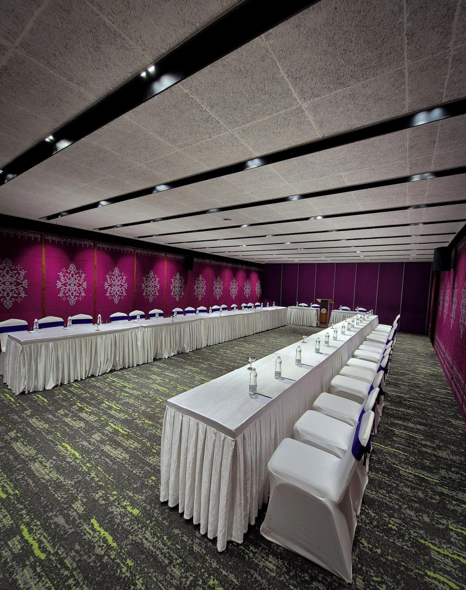 Salón de Baile Gokulam Grand Kozhikode