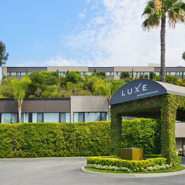 Luxe Sunset Boulevard Hotel