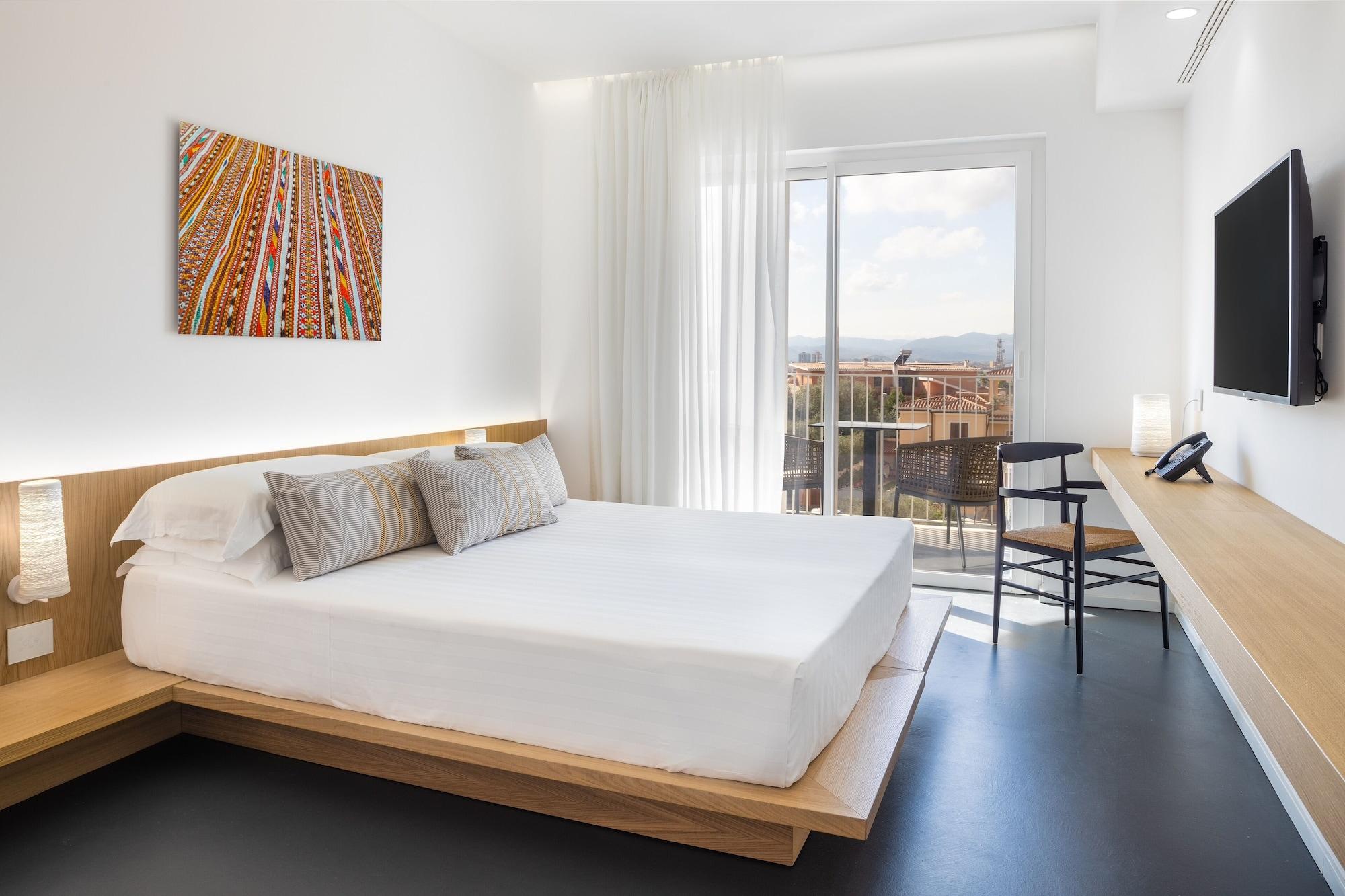 Habitación Hotel with swimming pool in Olbia