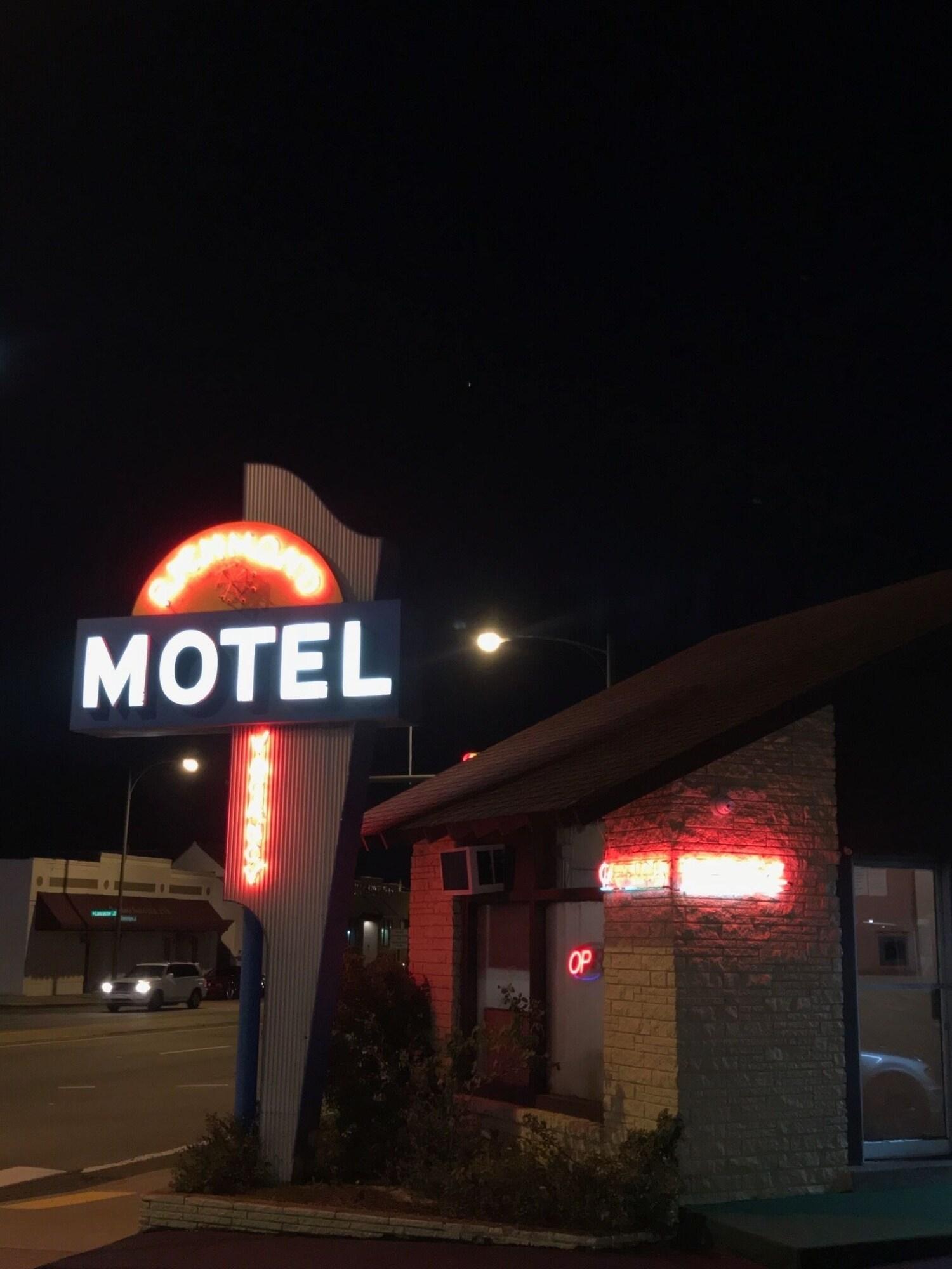 Varios Richmond Motel