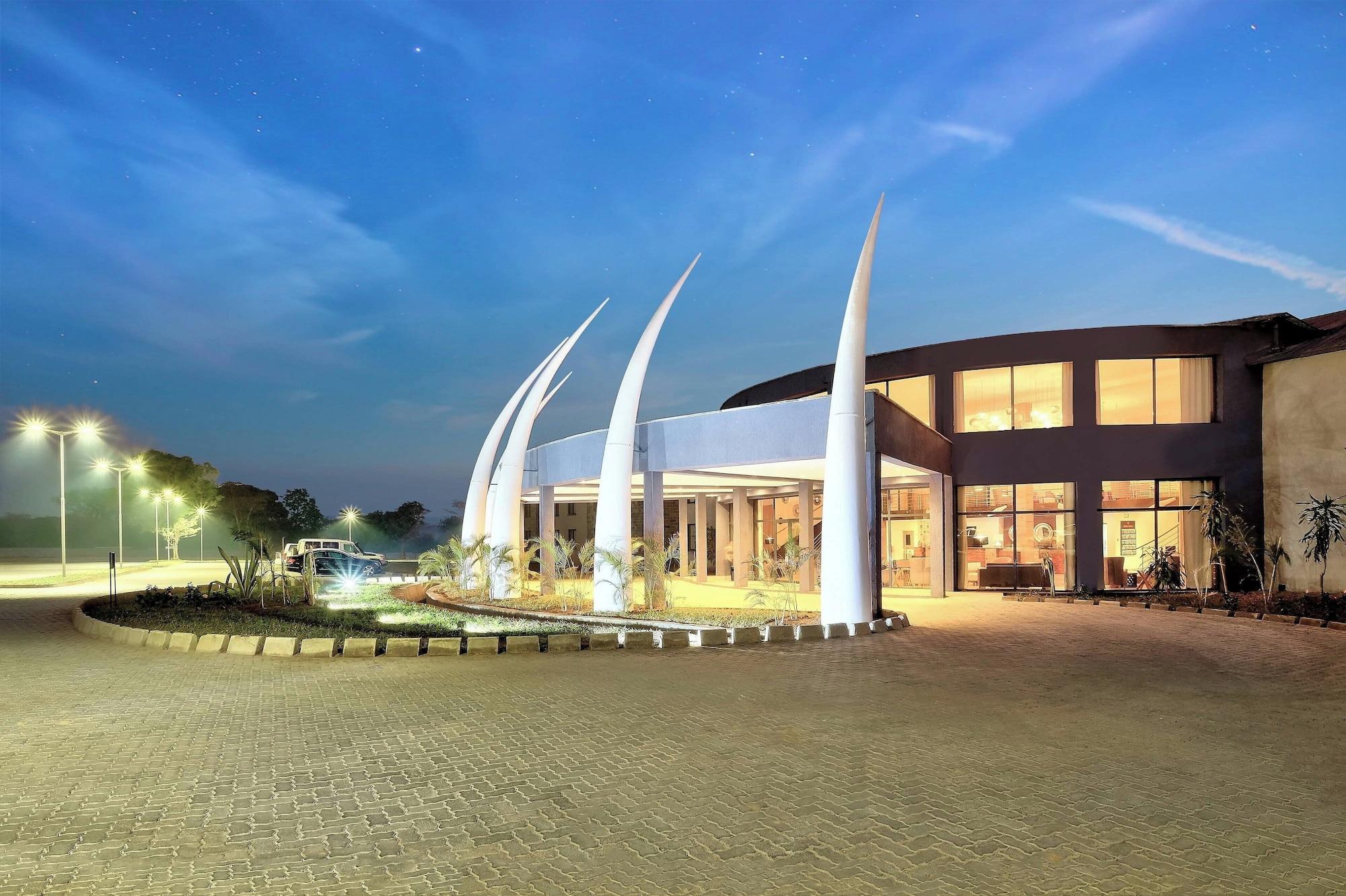 Vista Exterior Protea Hotel by Marriott Ndola