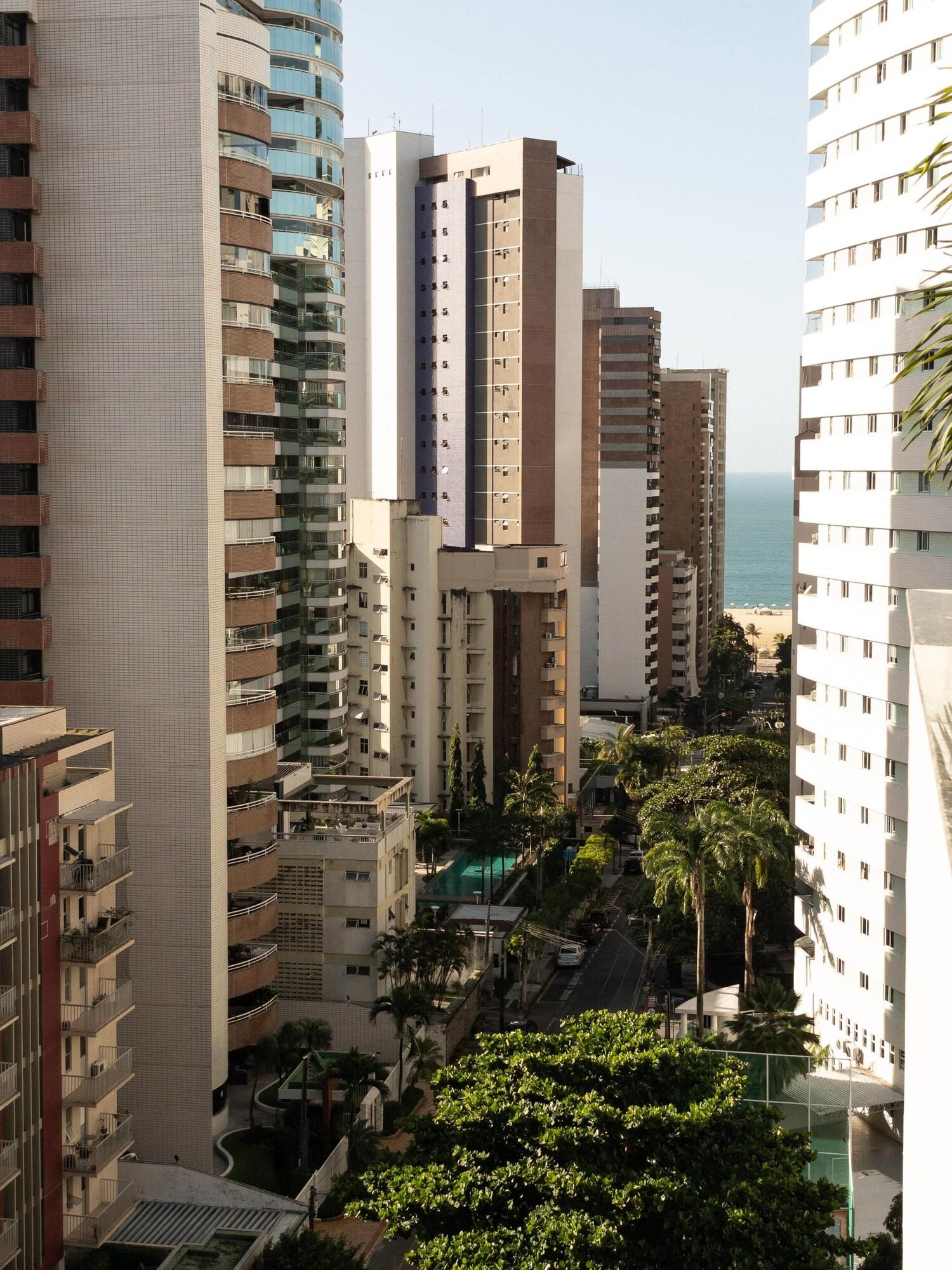 Vista Exterior D8 Hotel Express