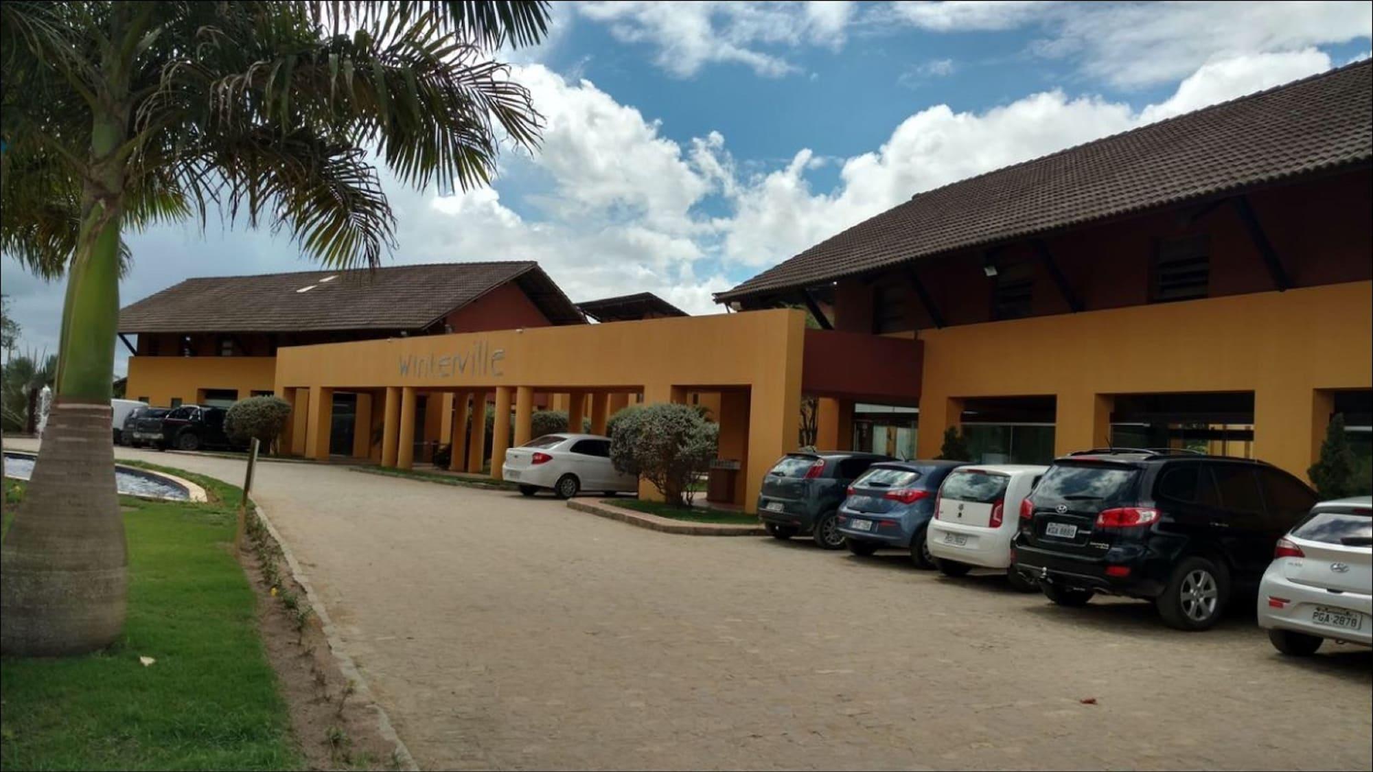 Vista Exterior Winterville Lindo Flat 2 Quartos